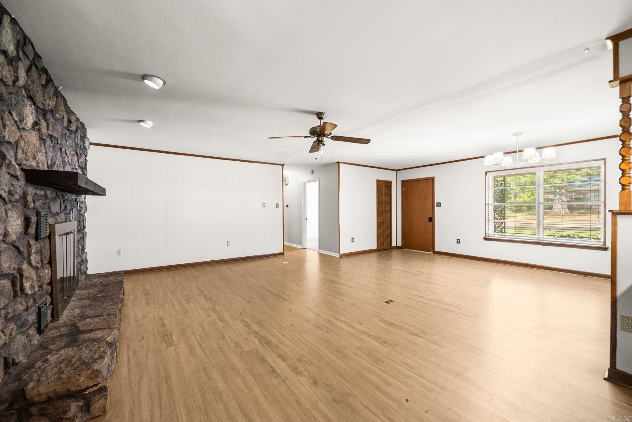 PIKE VIEW - Residential