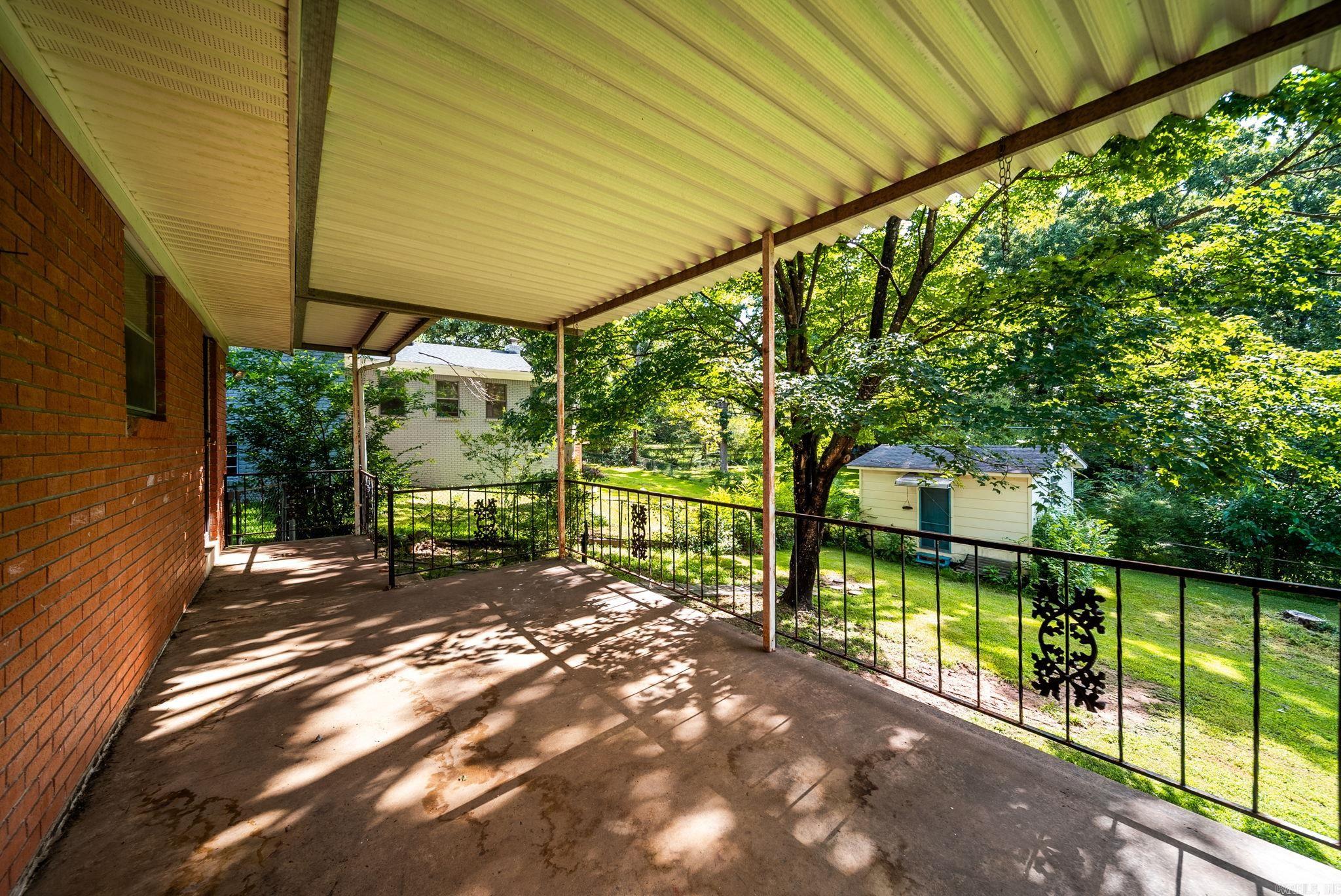 PIKE VIEW - Residential