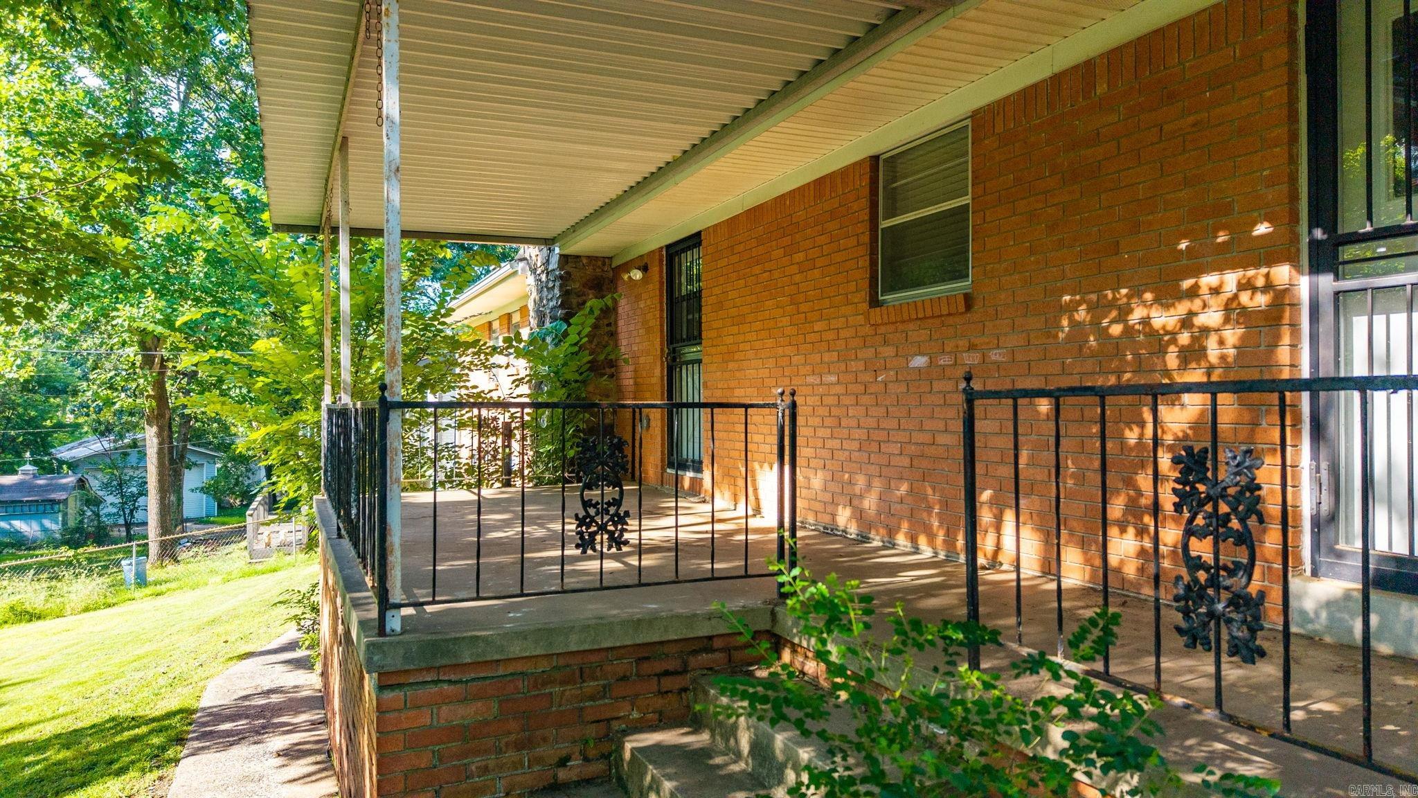 PIKE VIEW - Residential