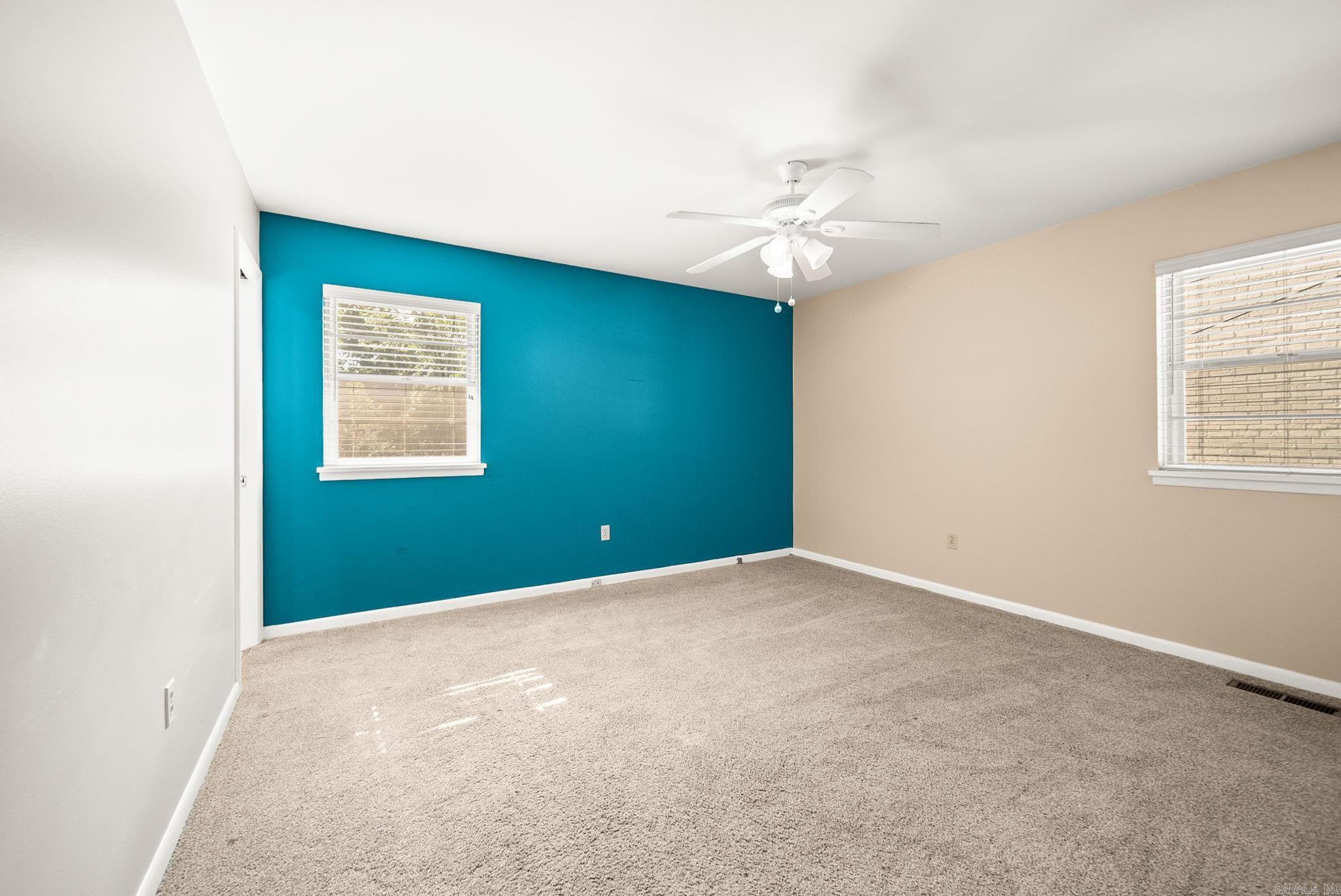 PIKE VIEW - Residential