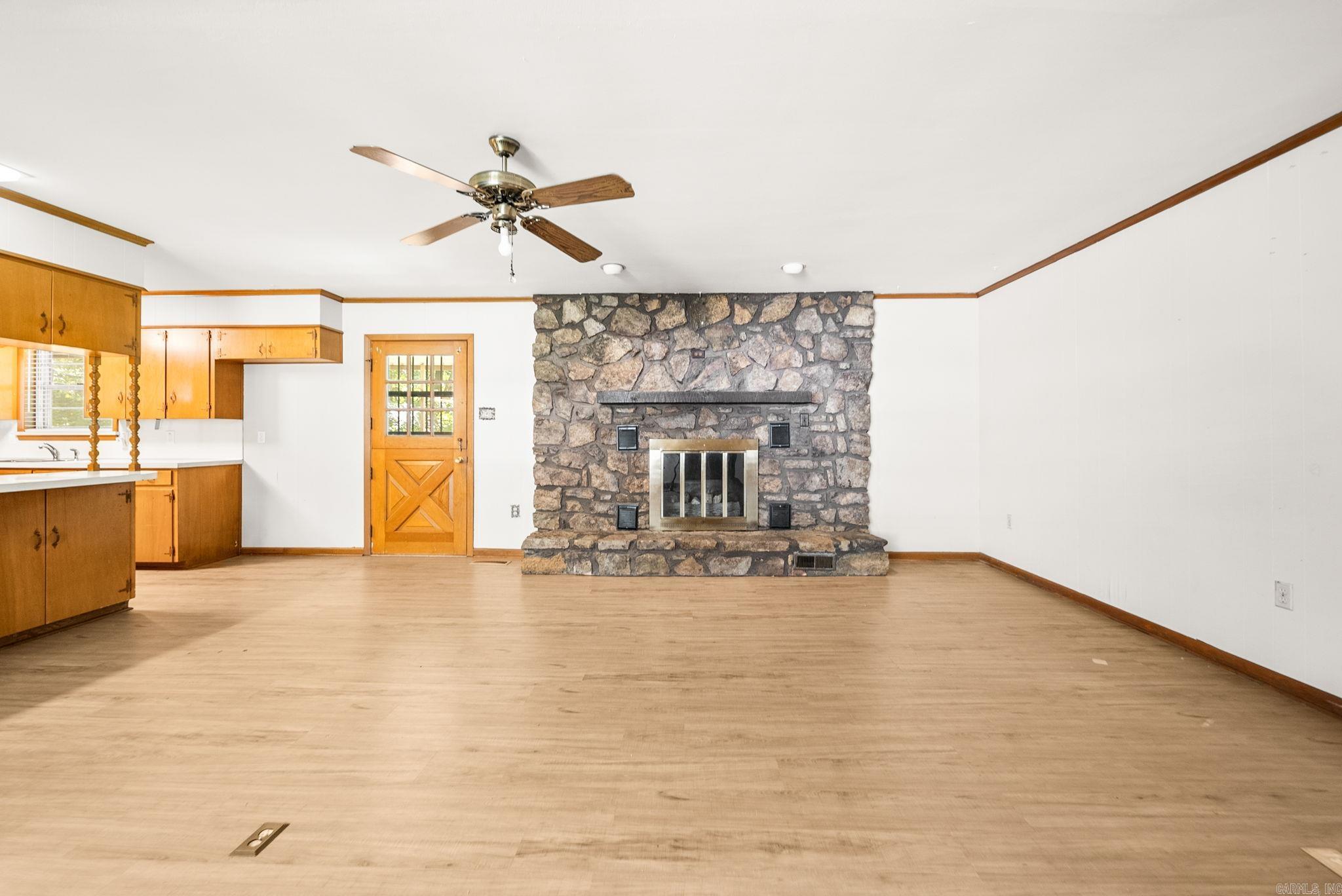 PIKE VIEW - Residential