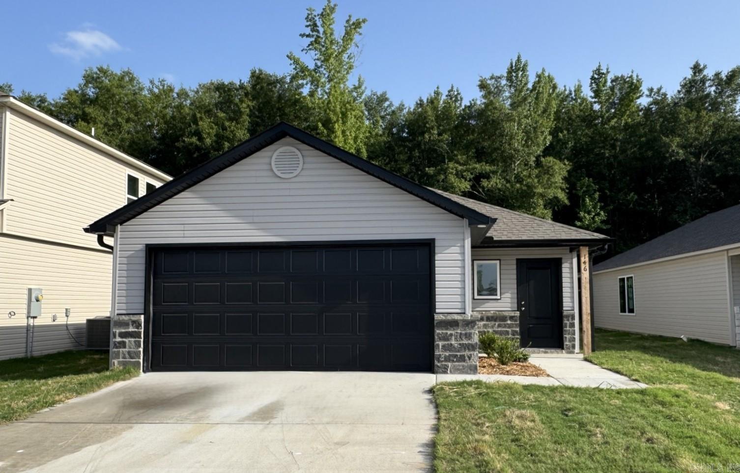 CYPRESS BEND AT WHITE OAK CROSSI - Residential