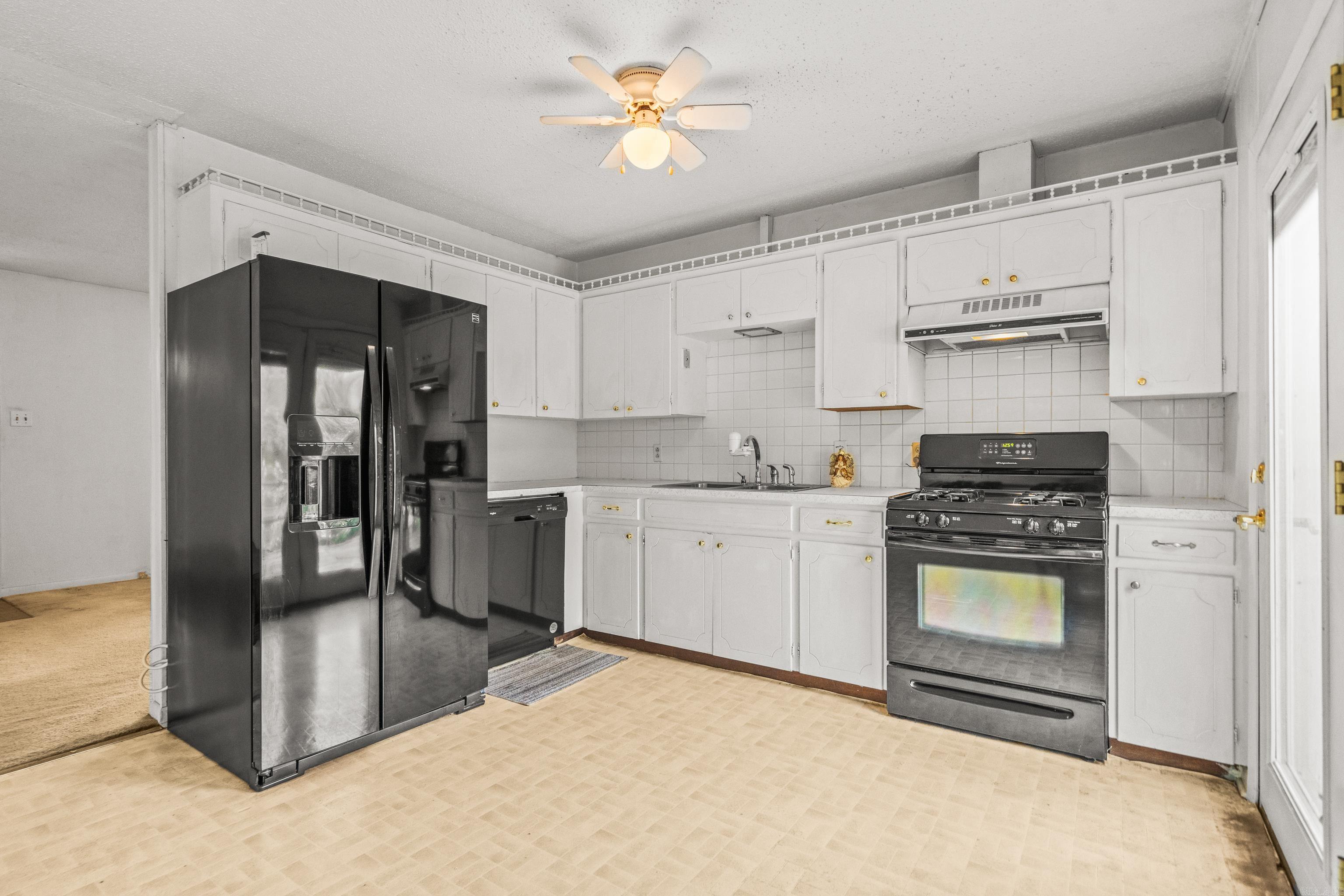 Crestmont #2 - Residential