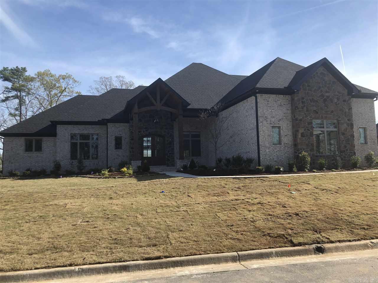 FABULOUS FAMILY HOME WITH CHEF KITCHEN HAS IT ALL NOTHING TO WANT FOR  MOVE IN READY