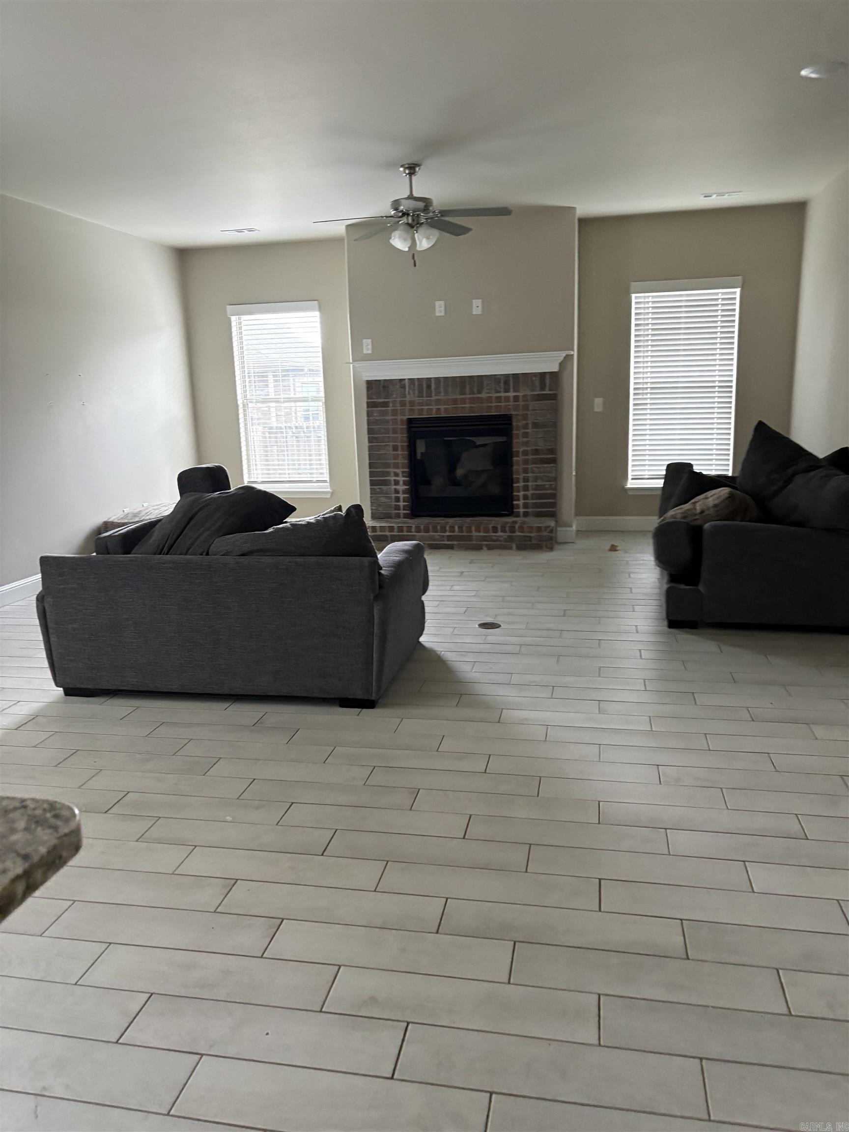 PRAIRIE RIDGE - Residential