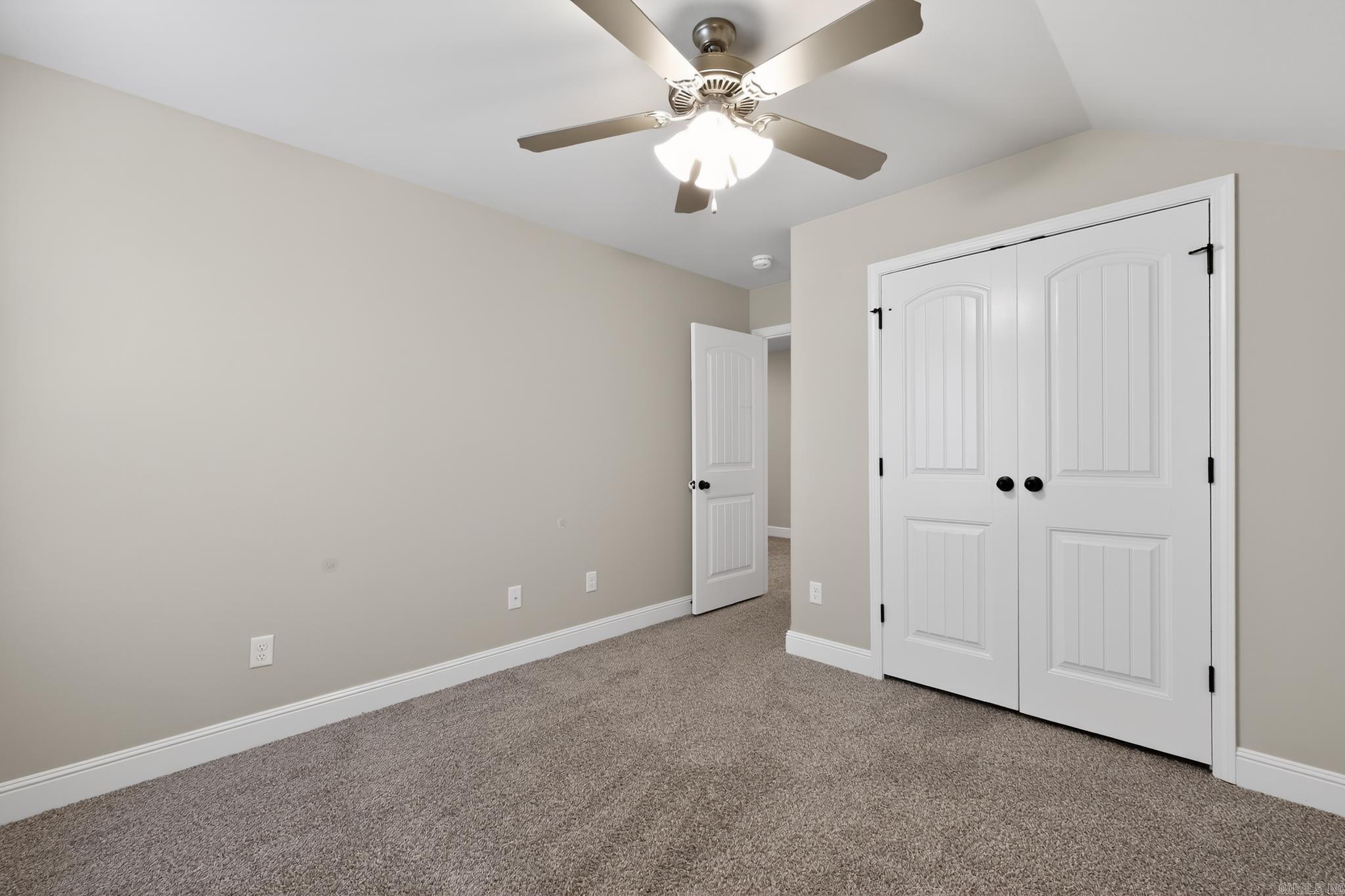 PRAIRIE RIDGE - Residential
