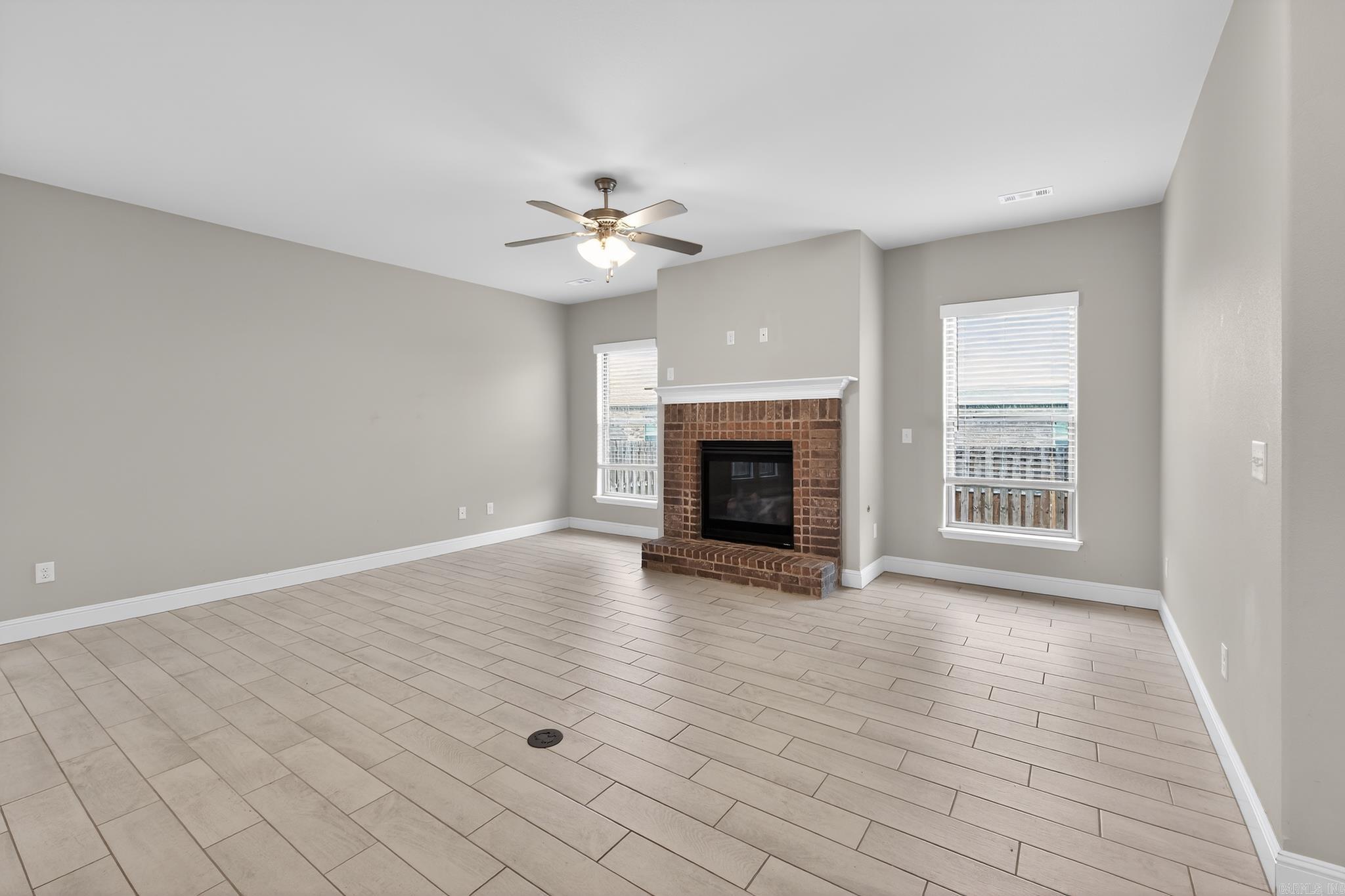 PRAIRIE RIDGE - Residential