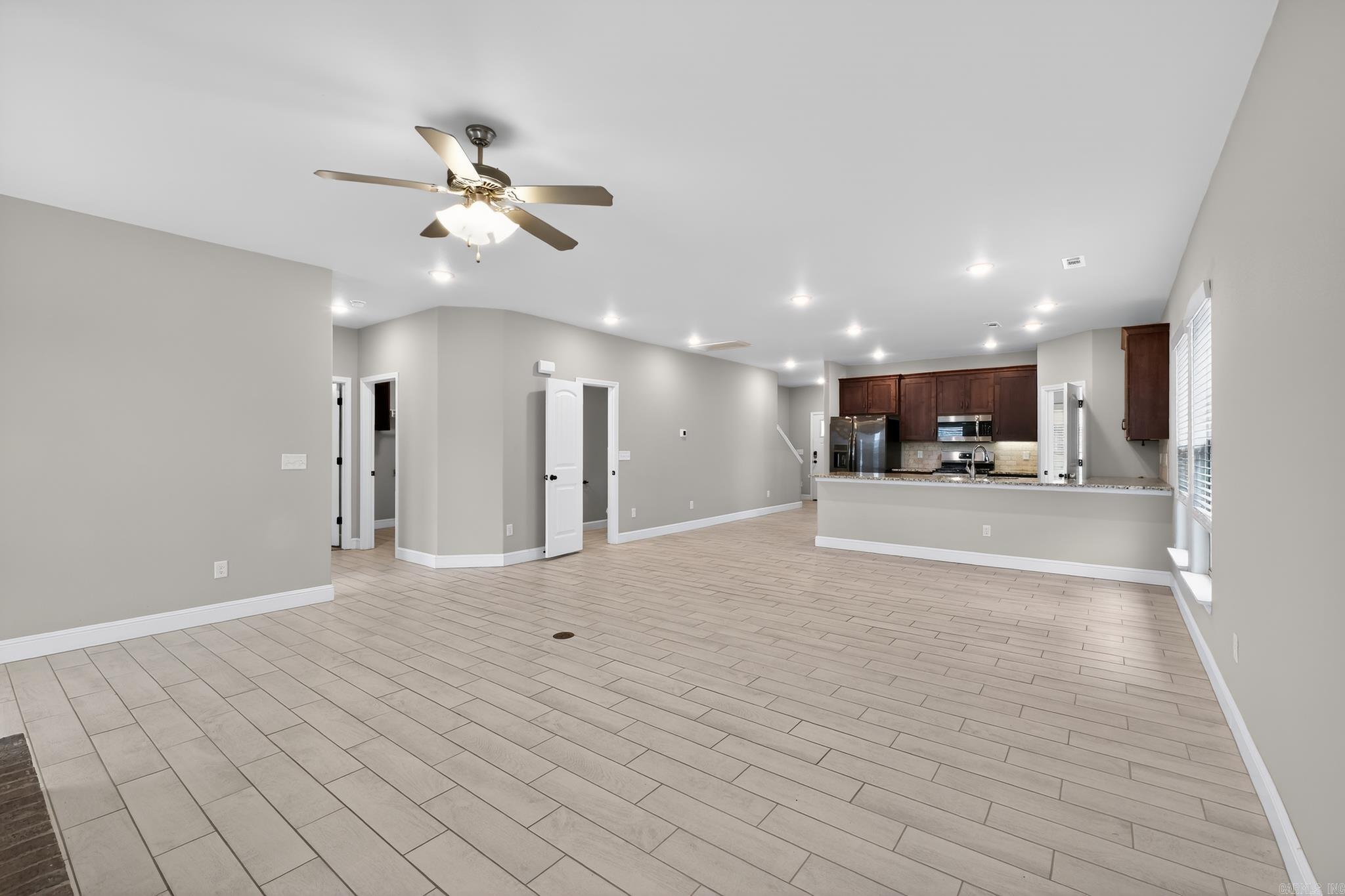 PRAIRIE RIDGE - Residential