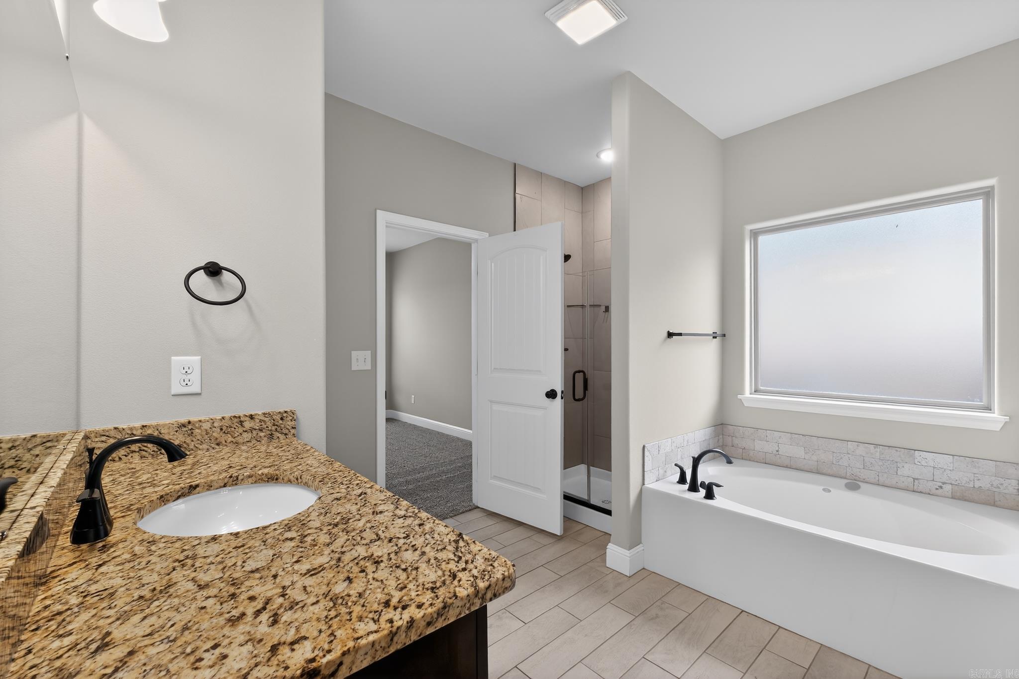 PRAIRIE RIDGE - Residential