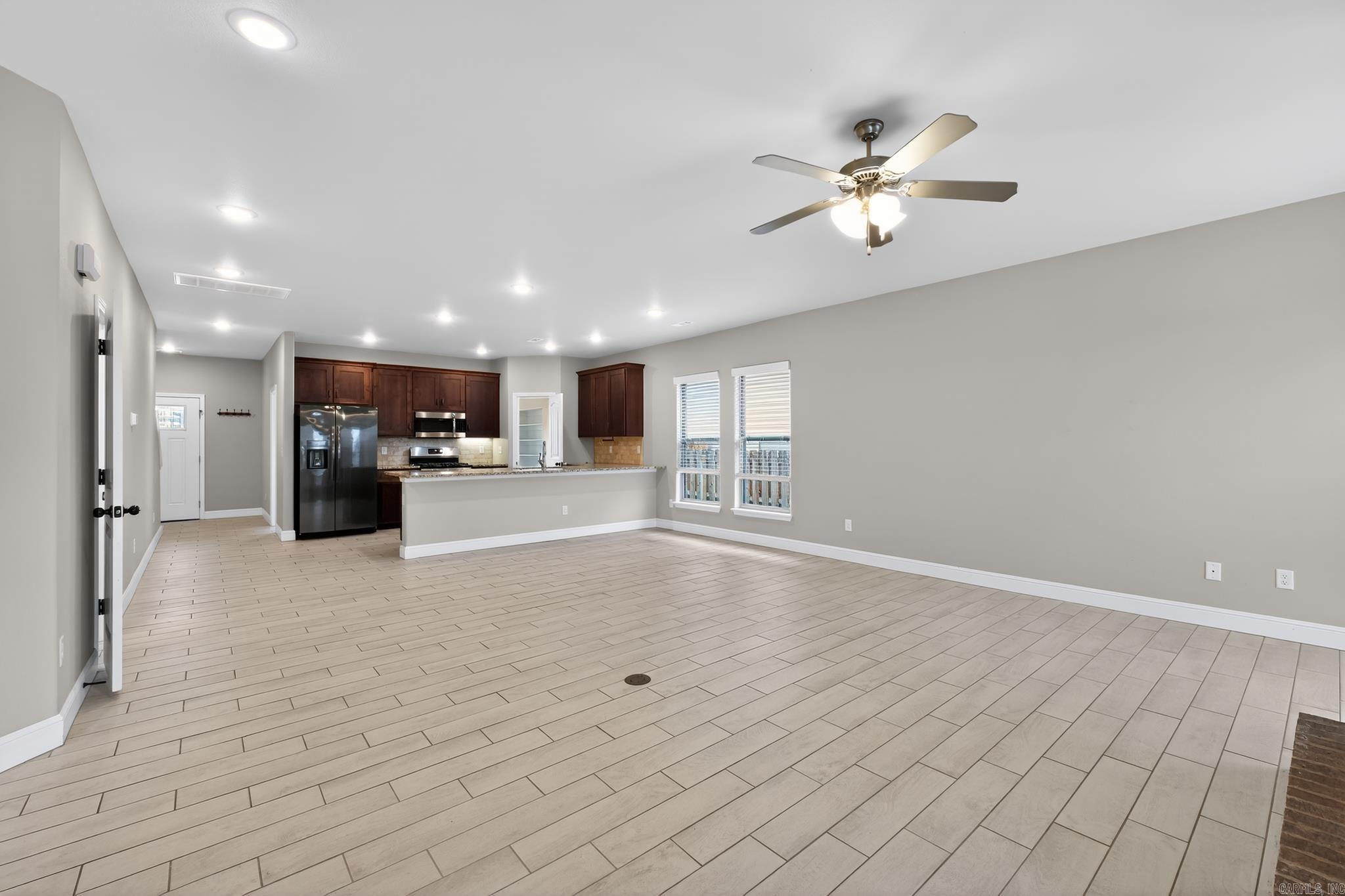 PRAIRIE RIDGE - Residential