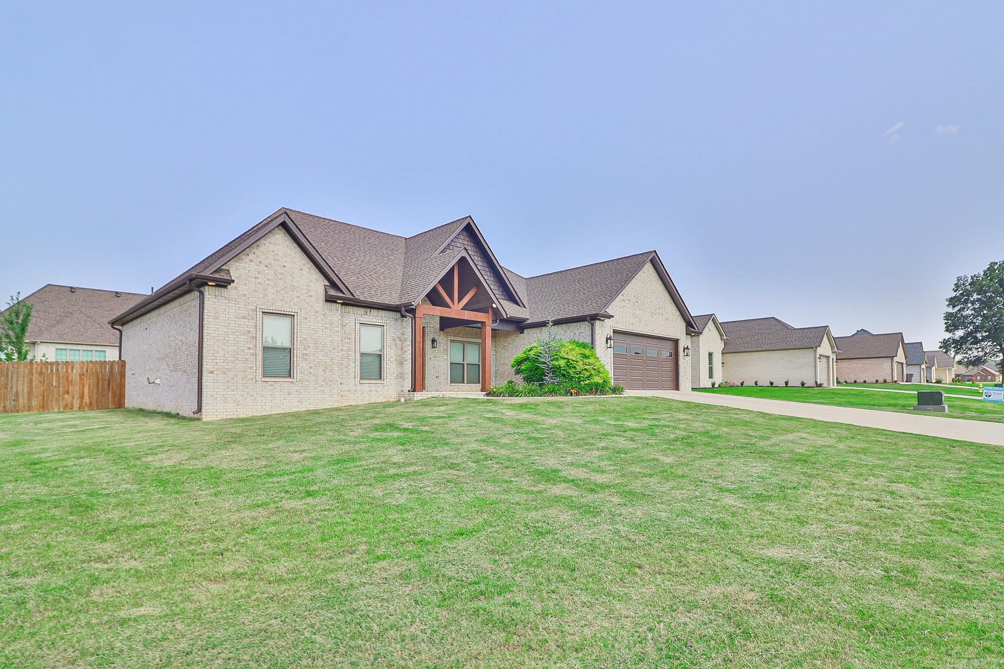 SILO RIDGE ESTATES - Residential