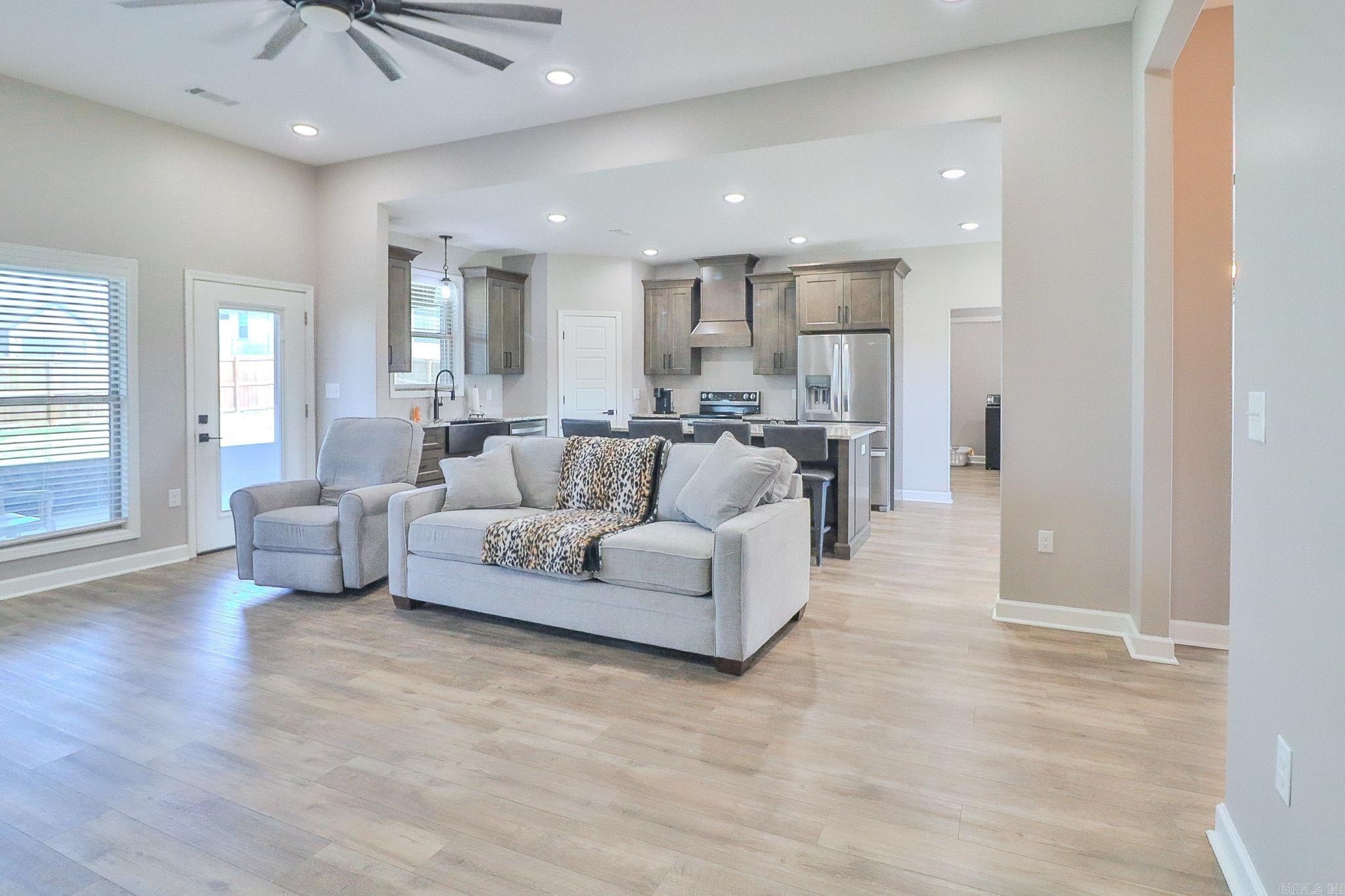 SILO RIDGE ESTATES - Residential