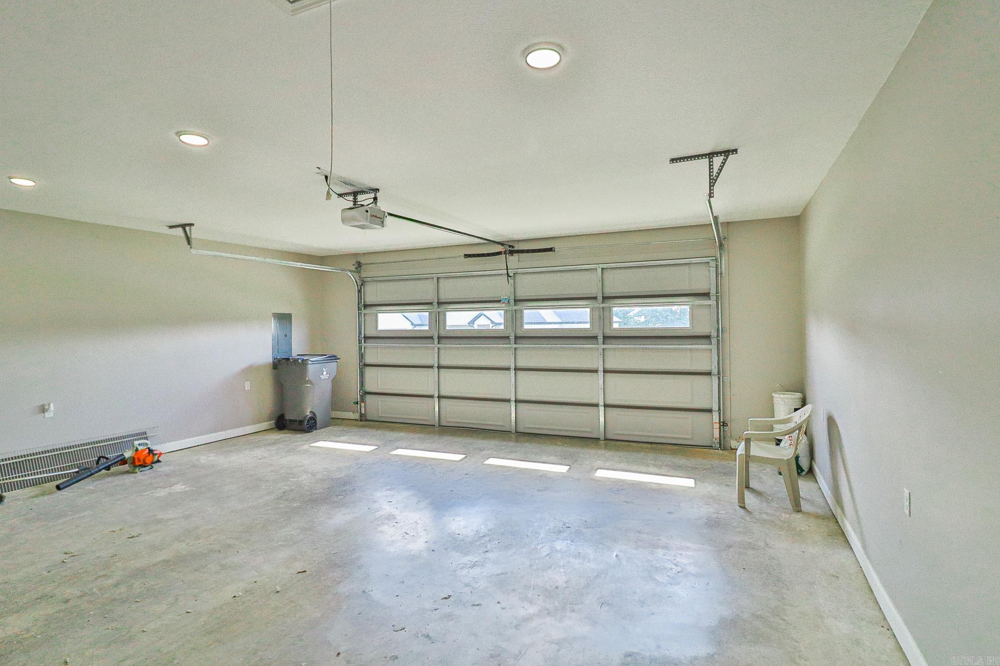 SILO RIDGE ESTATES - Residential