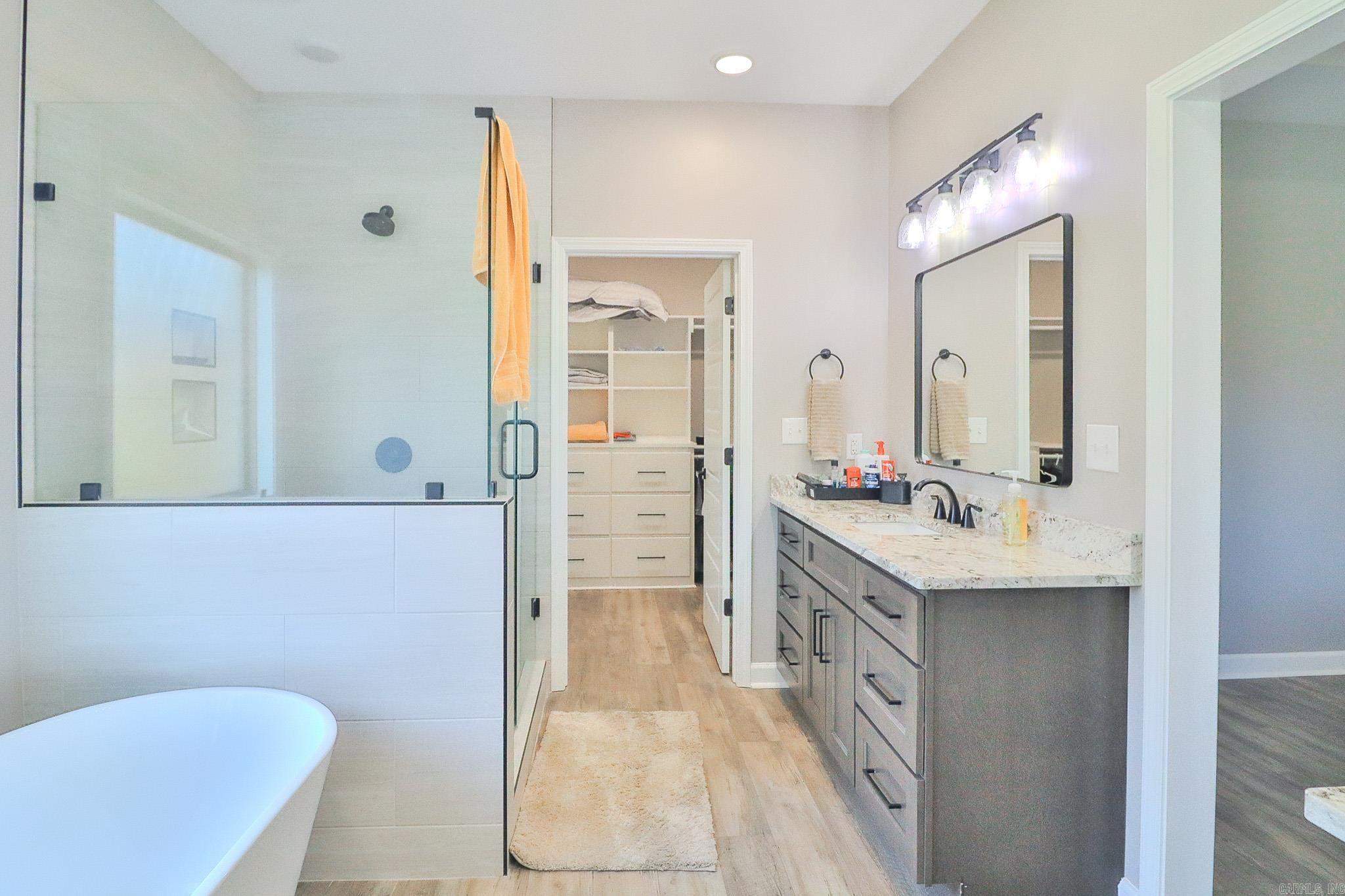 SILO RIDGE ESTATES - Residential