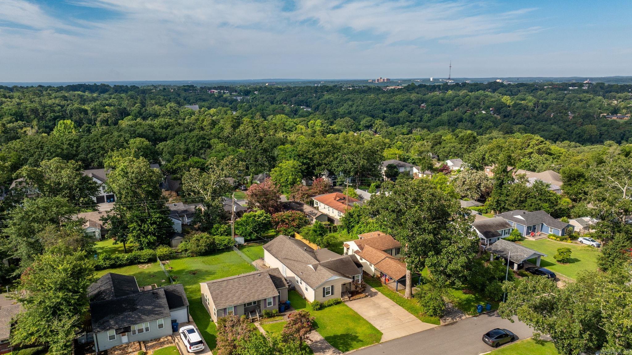 CAMMACK WOODS - Residential