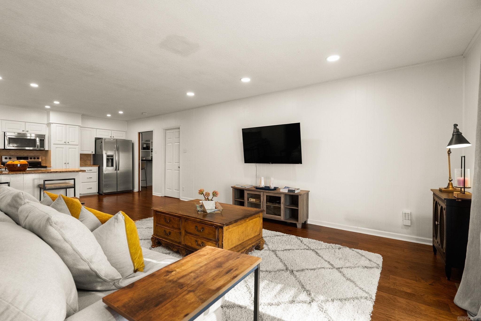 CAMMACK WOODS - Residential
