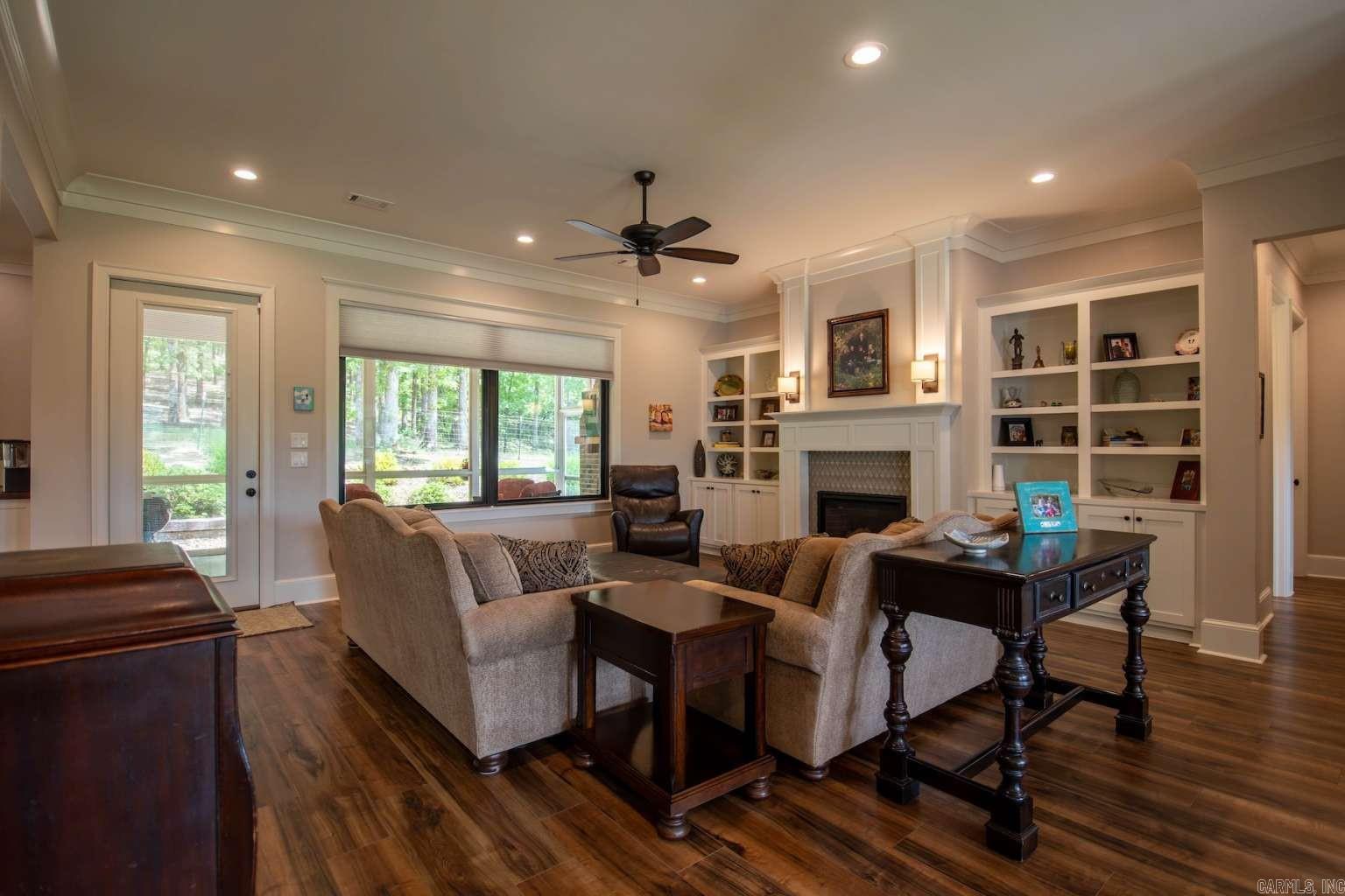 GOSHEN COML PARK - Residential
