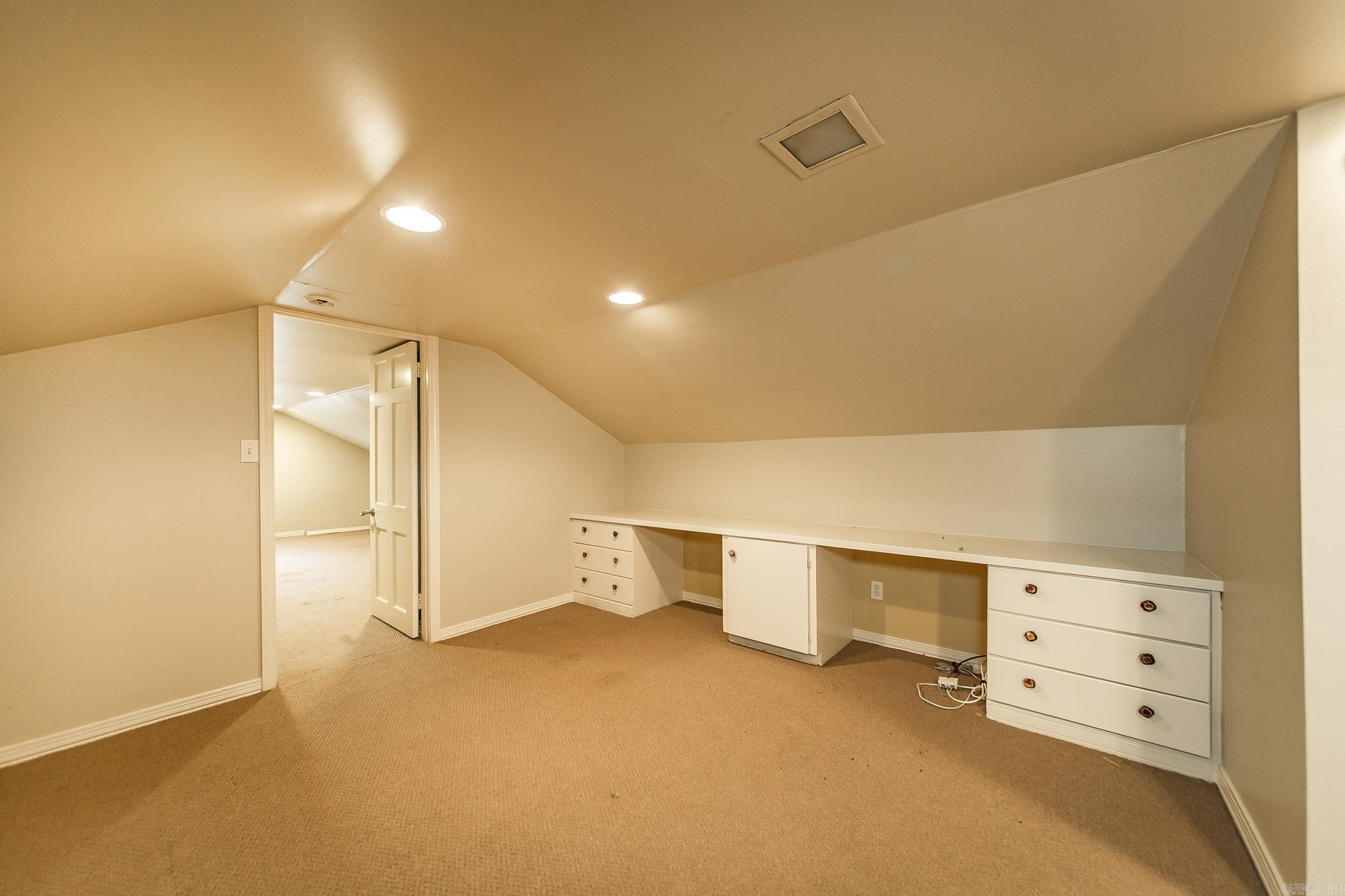 PARK VIEW - Residential