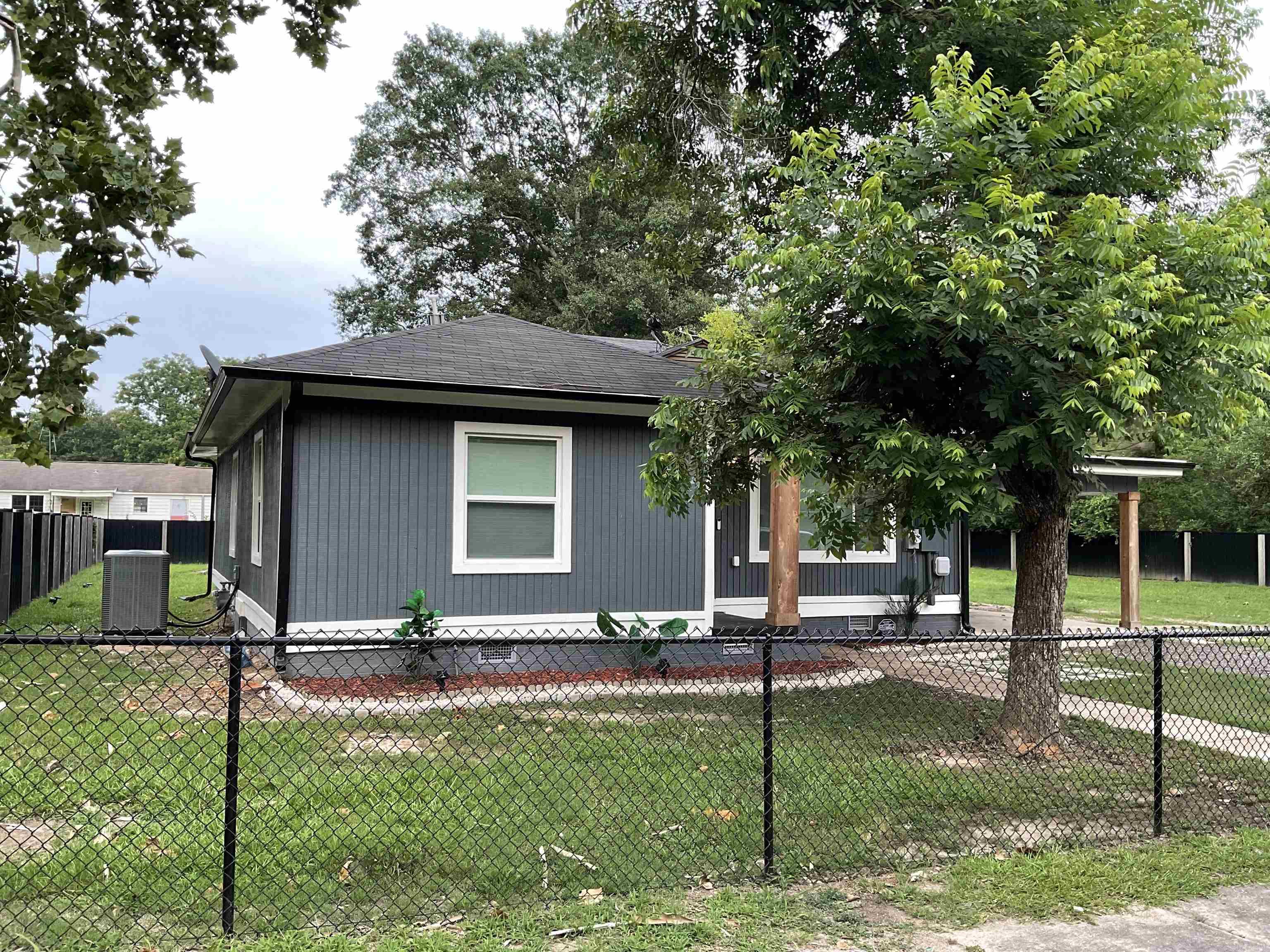 HILLCREST ADDITION - Residential