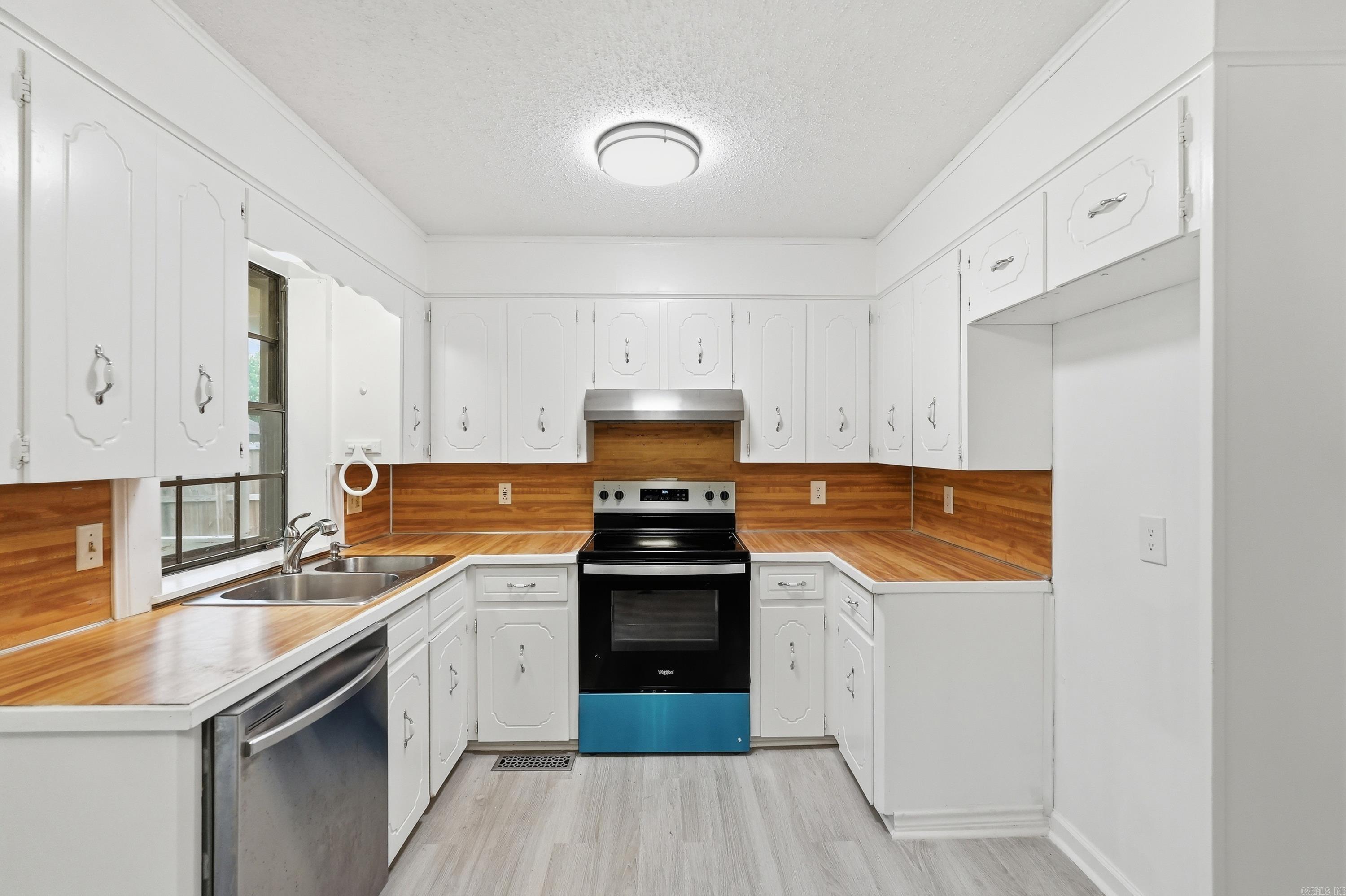 RIDGELEA ADDN - Residential