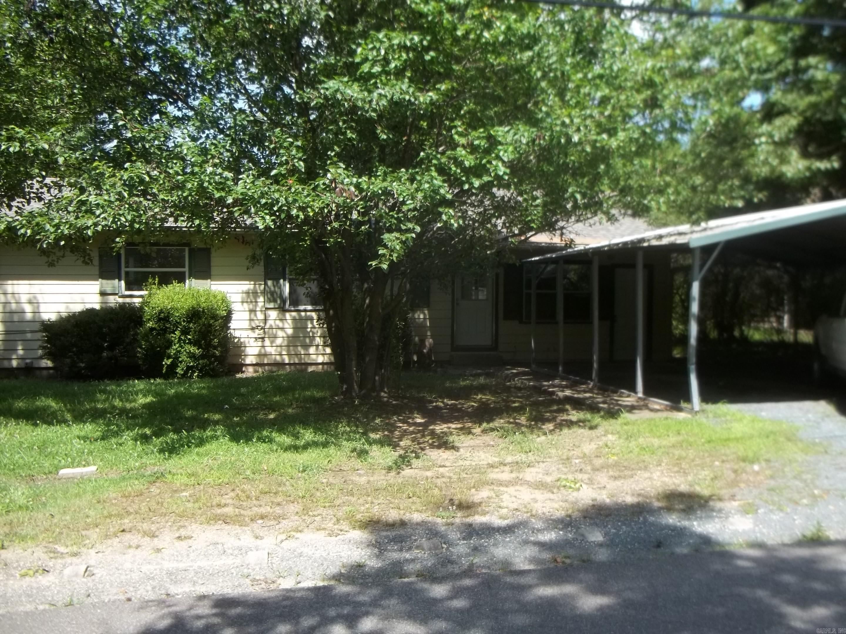 Halls Third - Residential