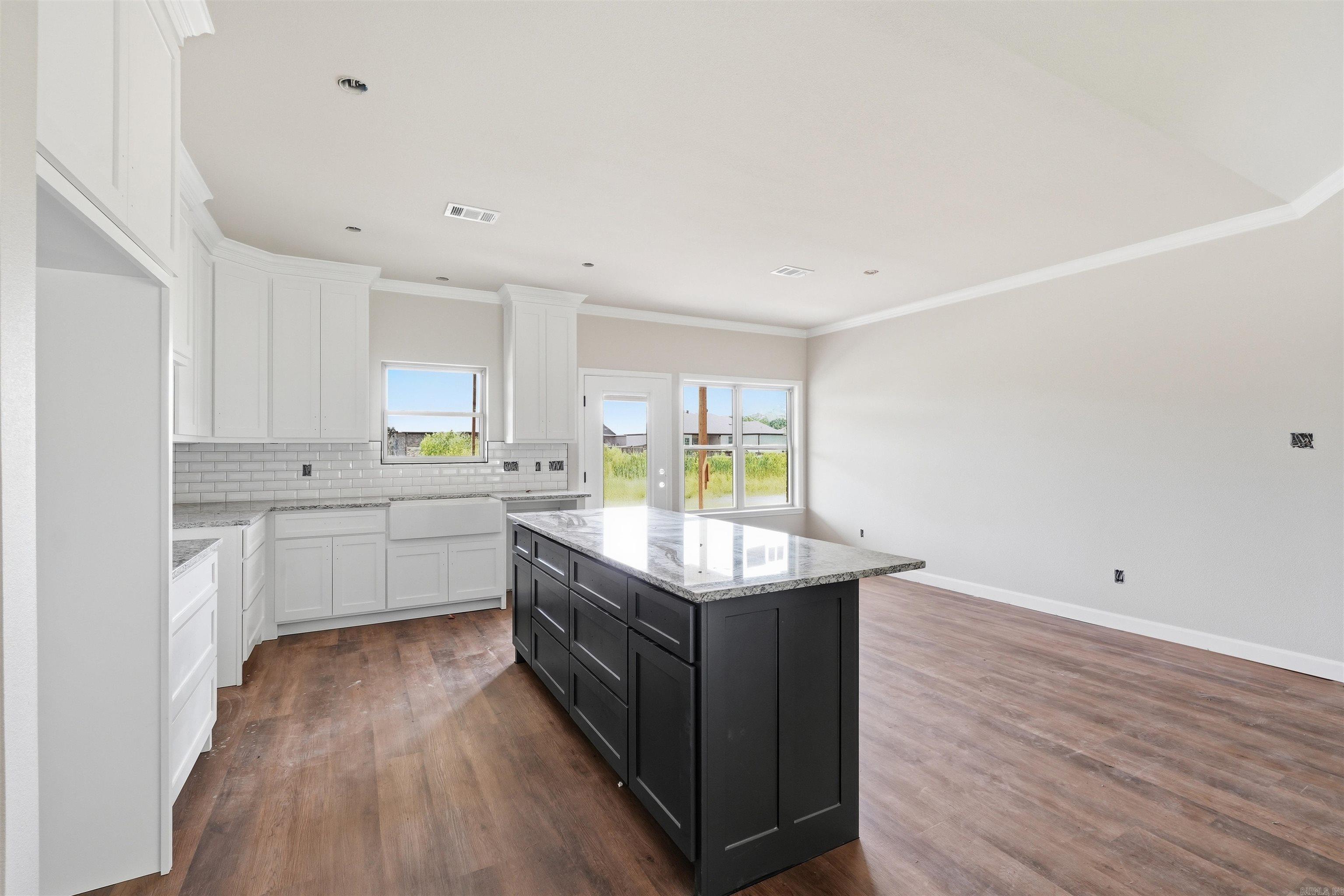 MOUNT TABOR ESTATES - Residential