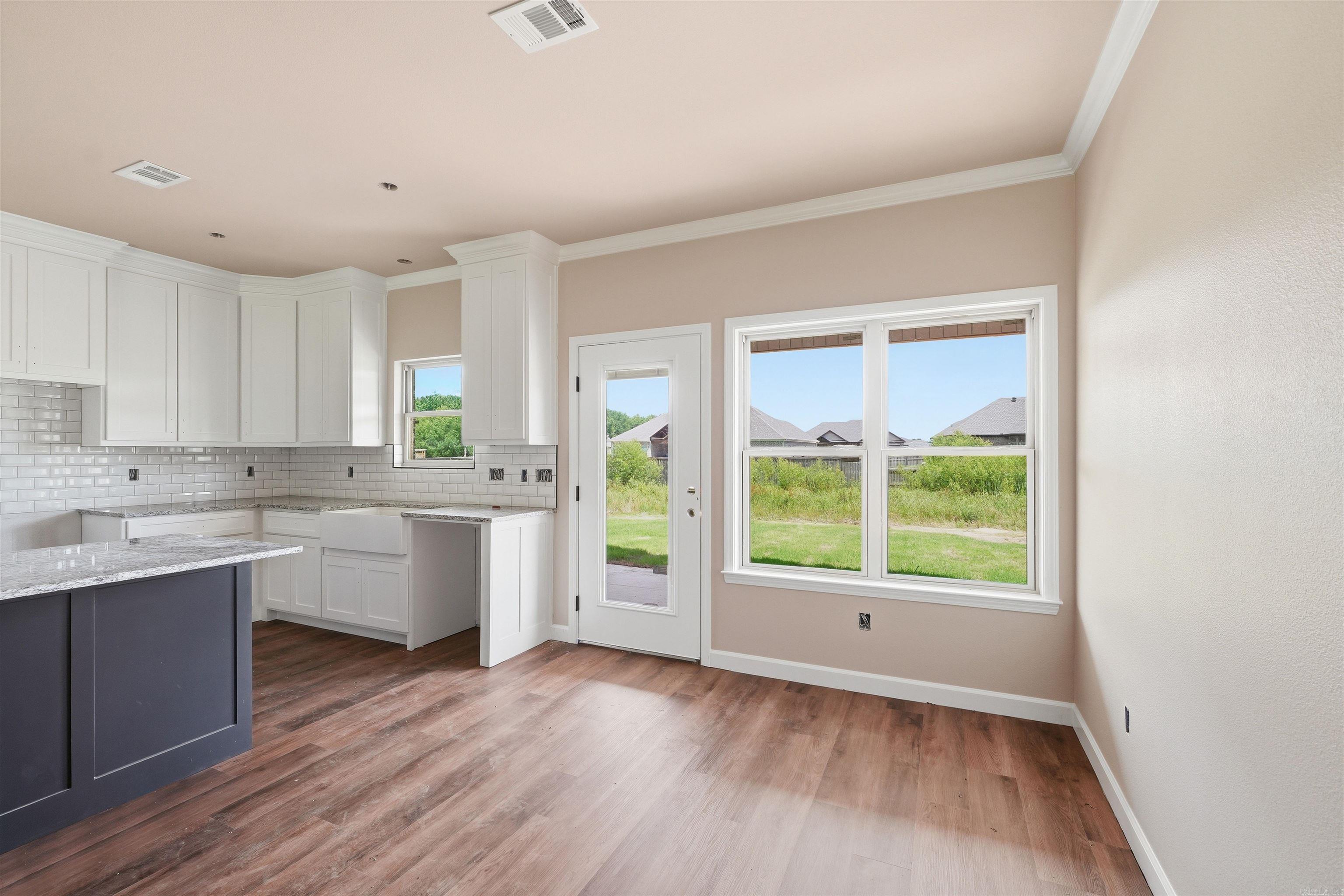MOUNT TABOR ESTATES - Residential