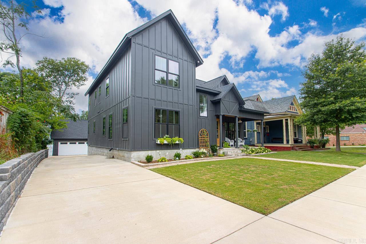 RAPLEY EST - Residential