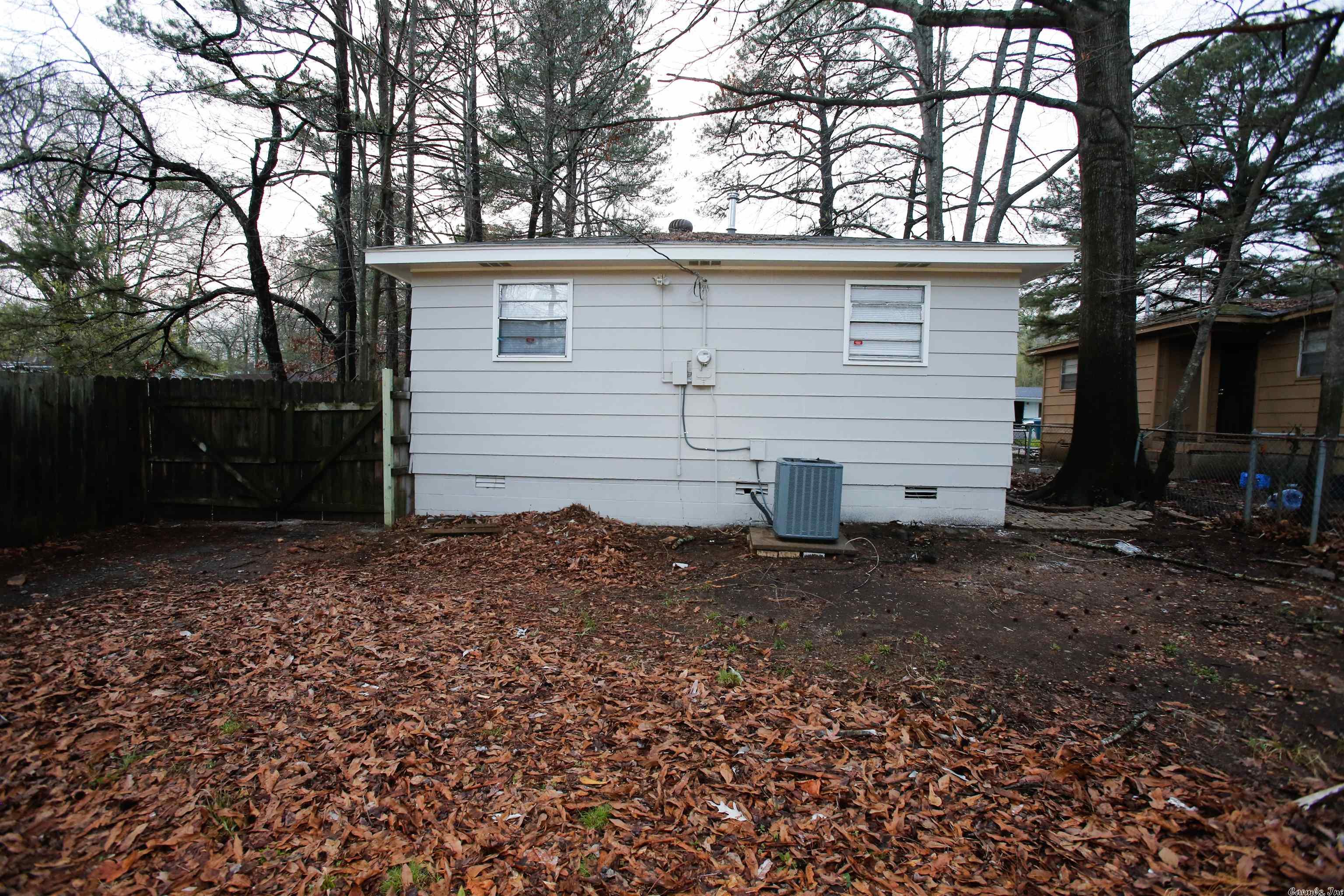 BARROW JOHN - Residential