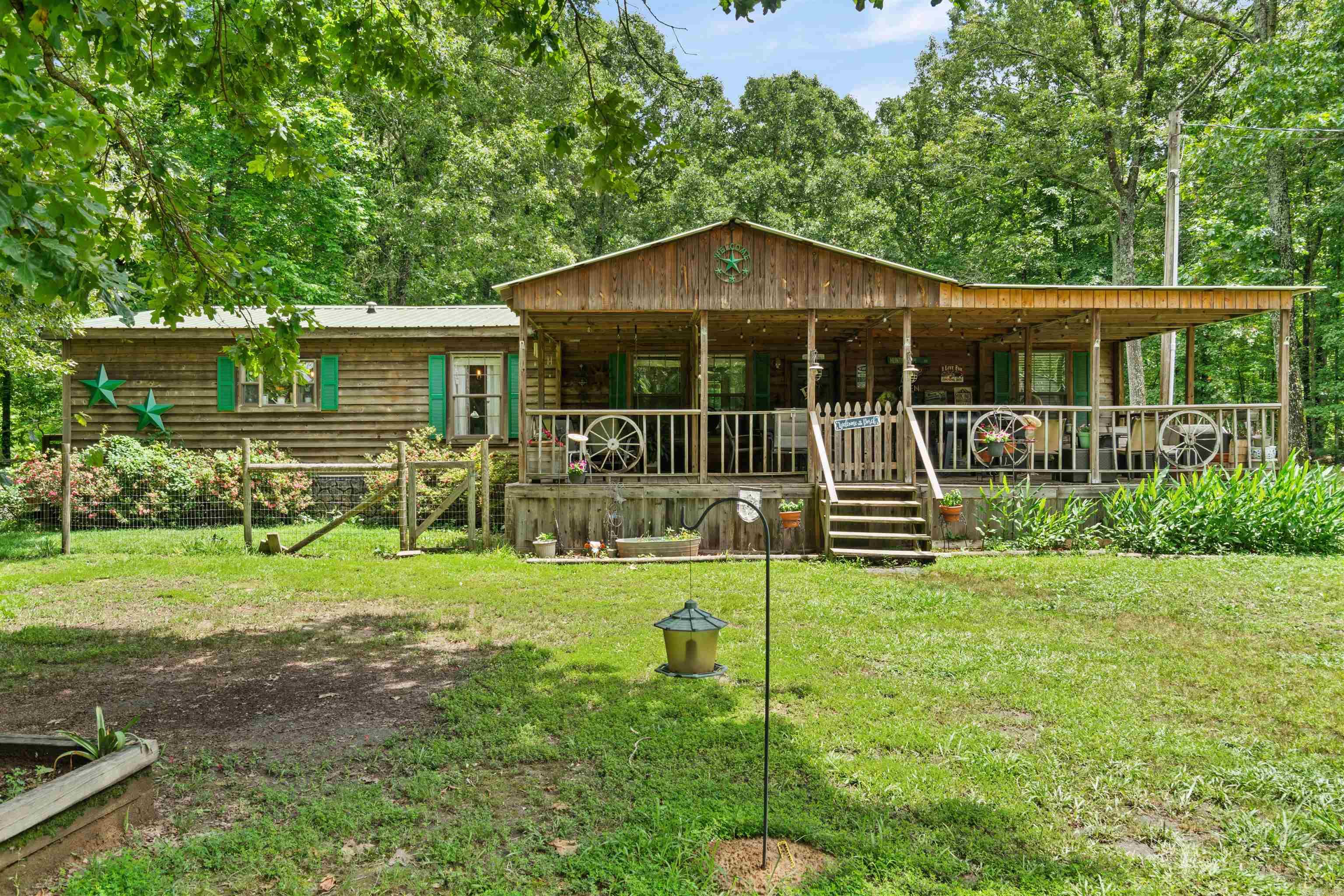 This beautifully maintained home is one you don’t want to overlook. A covered front porch patio offers the perfect spot to enjoy time outdoors. The property features a spacious 28×30 shop equipped with electricity, as well as an outdoor RV/camper hookup complete with electric and water access.