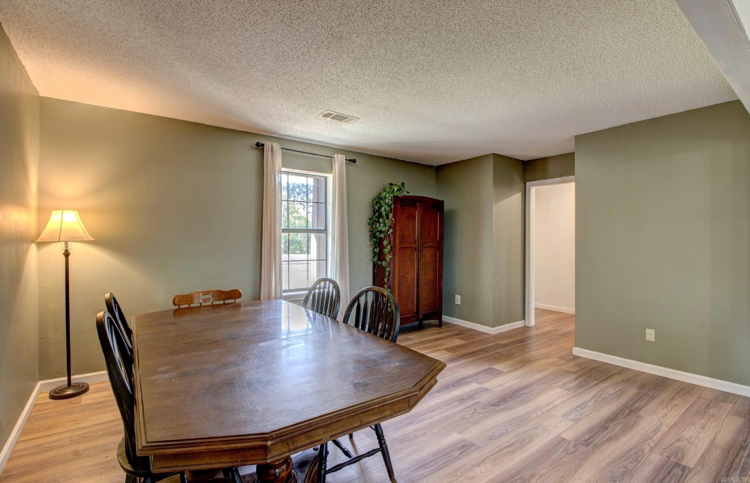 COUNTRY WOOD SUB UNIT - Residential