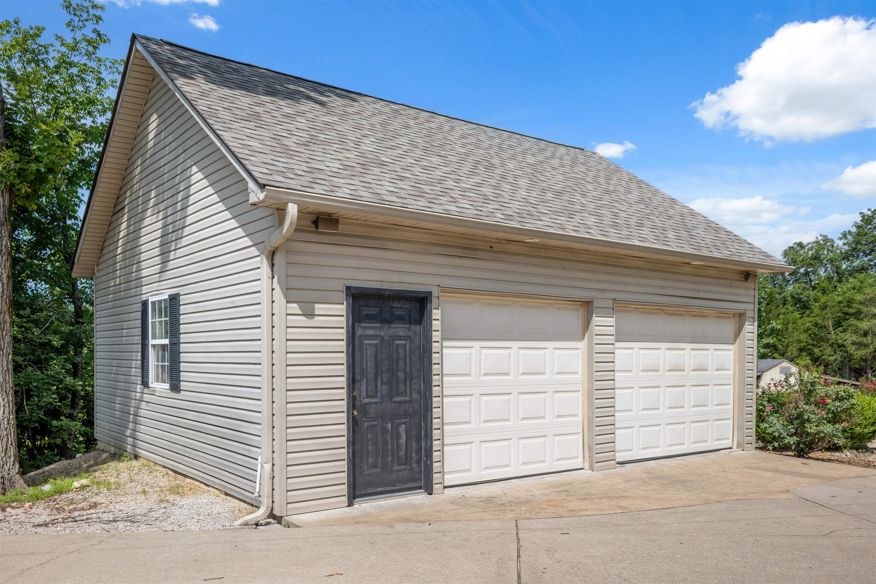 BLUFF VIEW ADDN - Residential