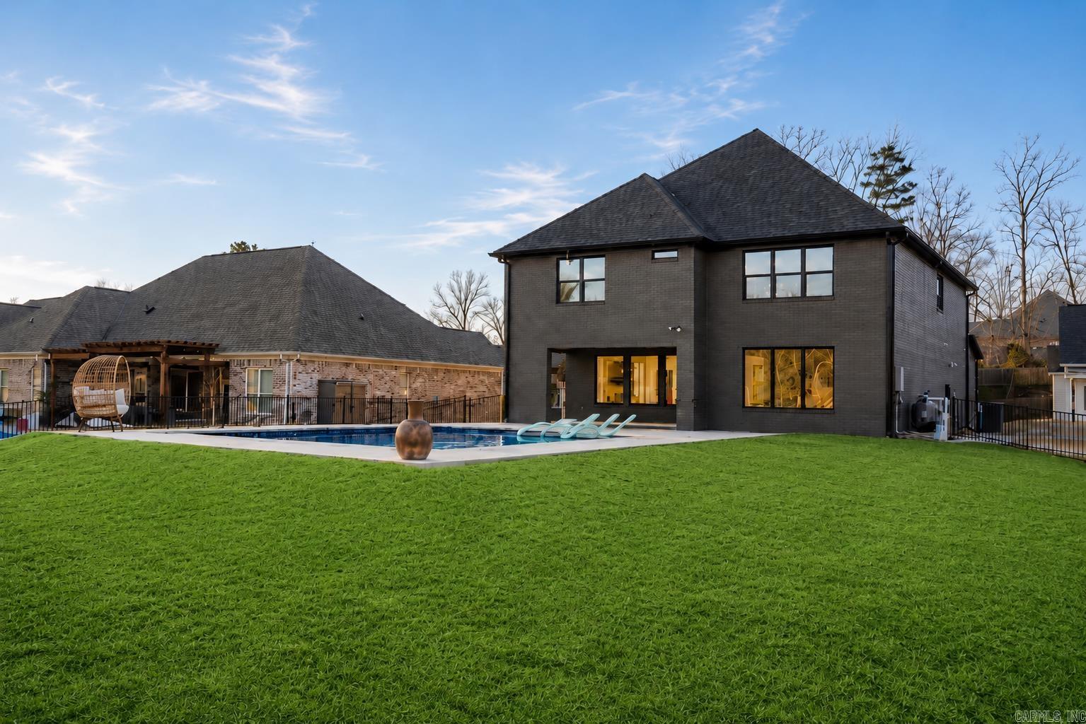 HURRICANE LAKE EST - Residential