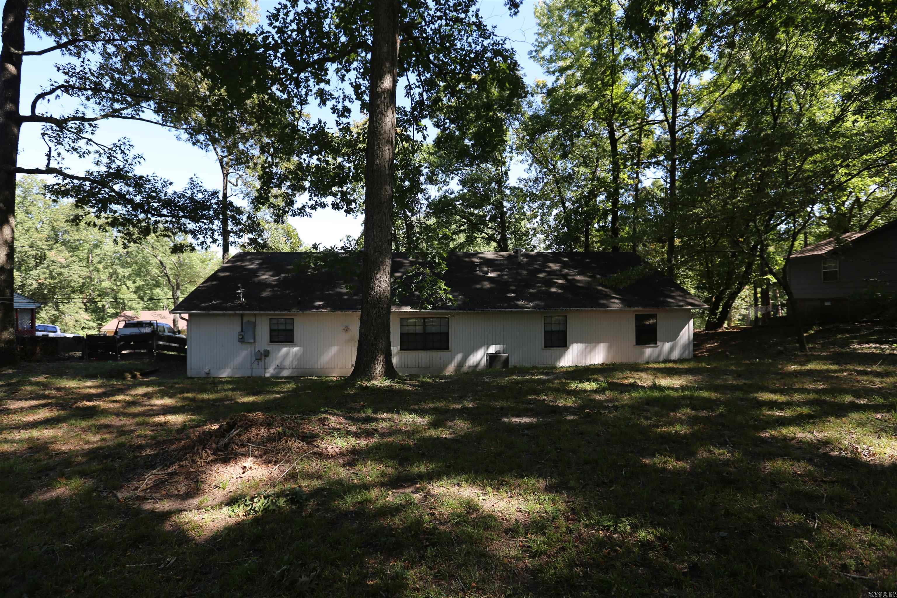 OAK CREEK - Residential