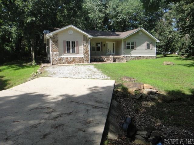 Beautiful home on a secluded street. Large Living Room open to Dining and Kitchen with bar. There is also a bonus room off Living Room. This 3 BR 2 BA also has a nice size covered back porch that can be access throught the laundry or through the primary bedroom. Lots of space. Nice, clean, ready for move in. See Agent Remarks for submitting an offer.