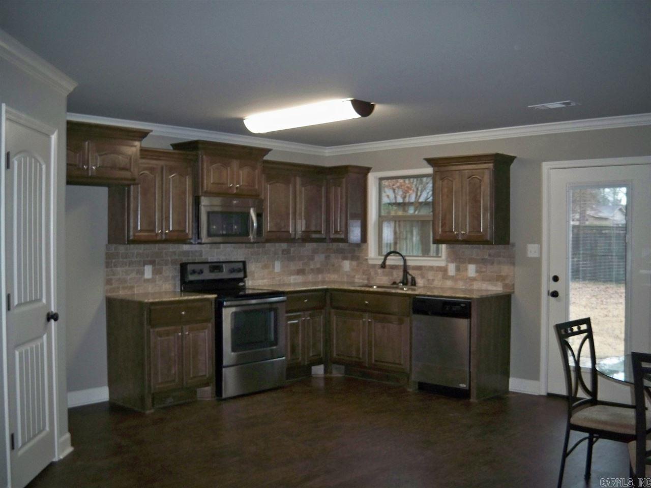 Oak Tree - Residential