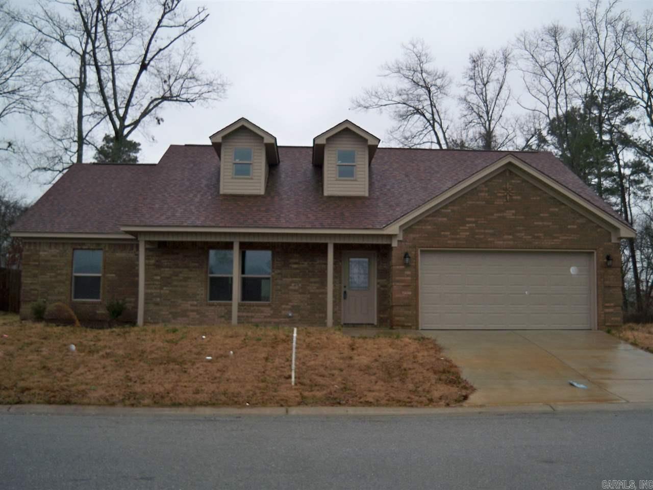 New construction home located conveniently to all Saline County has to offer.  Stained wood cabinets, granite counter tops, stainless appliances, carefree vinyl plank wood style flooring in the living area and kitchen, corner fireplace with gas logs, flowing floor plan with the split bedroom plan!  You get a lot for the price.  come take a look!