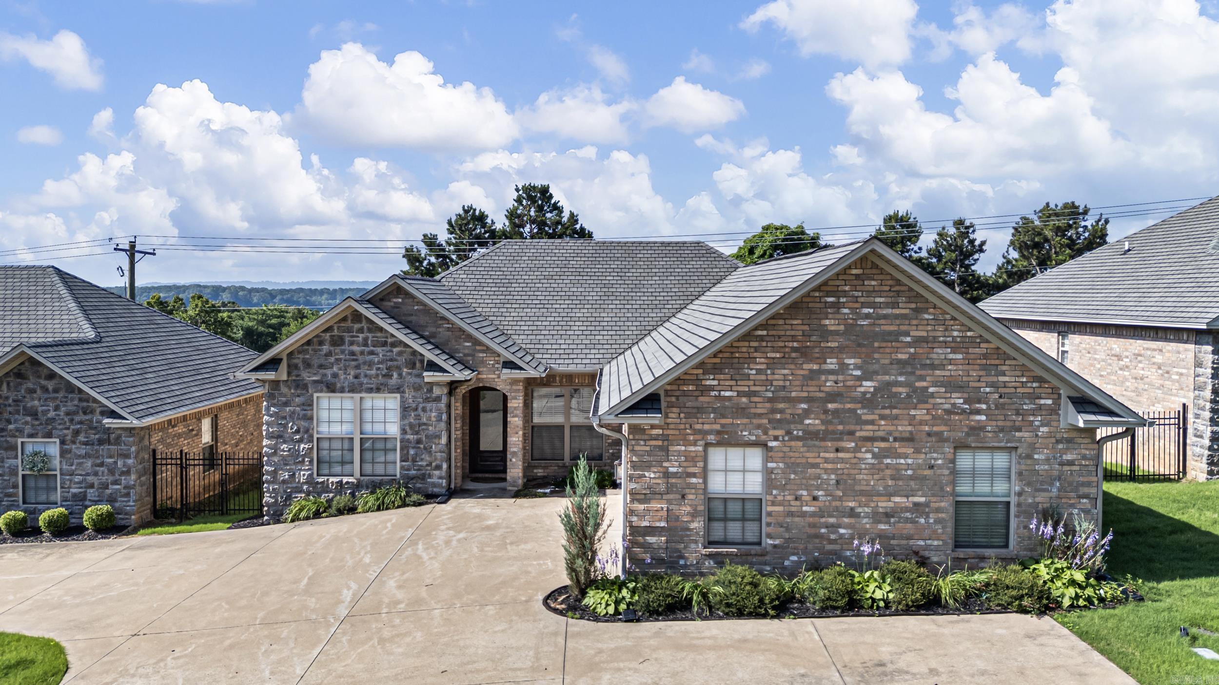 Pleasent View - Residential