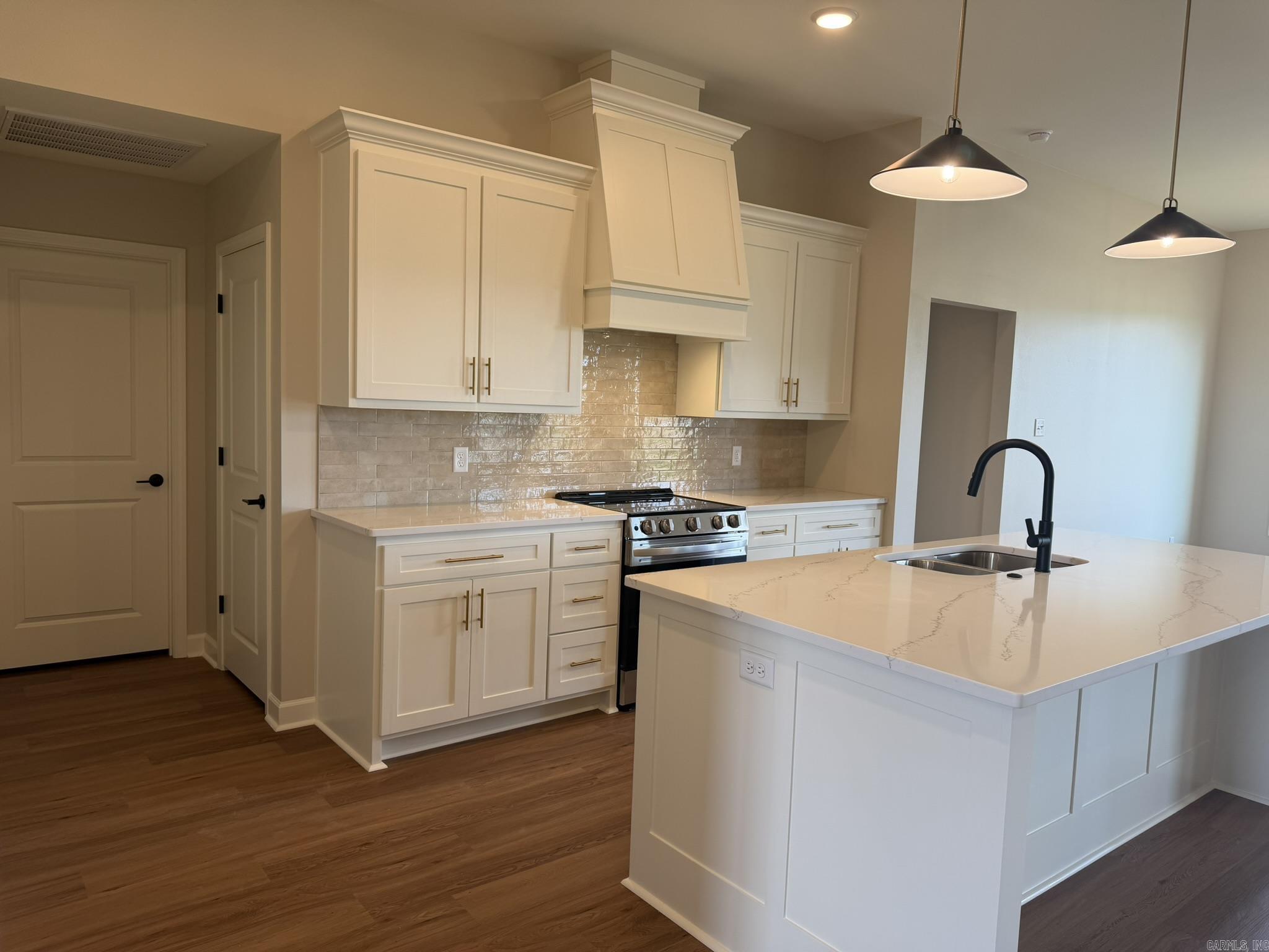 GARDENS AT HOPE VALLEY - Residential