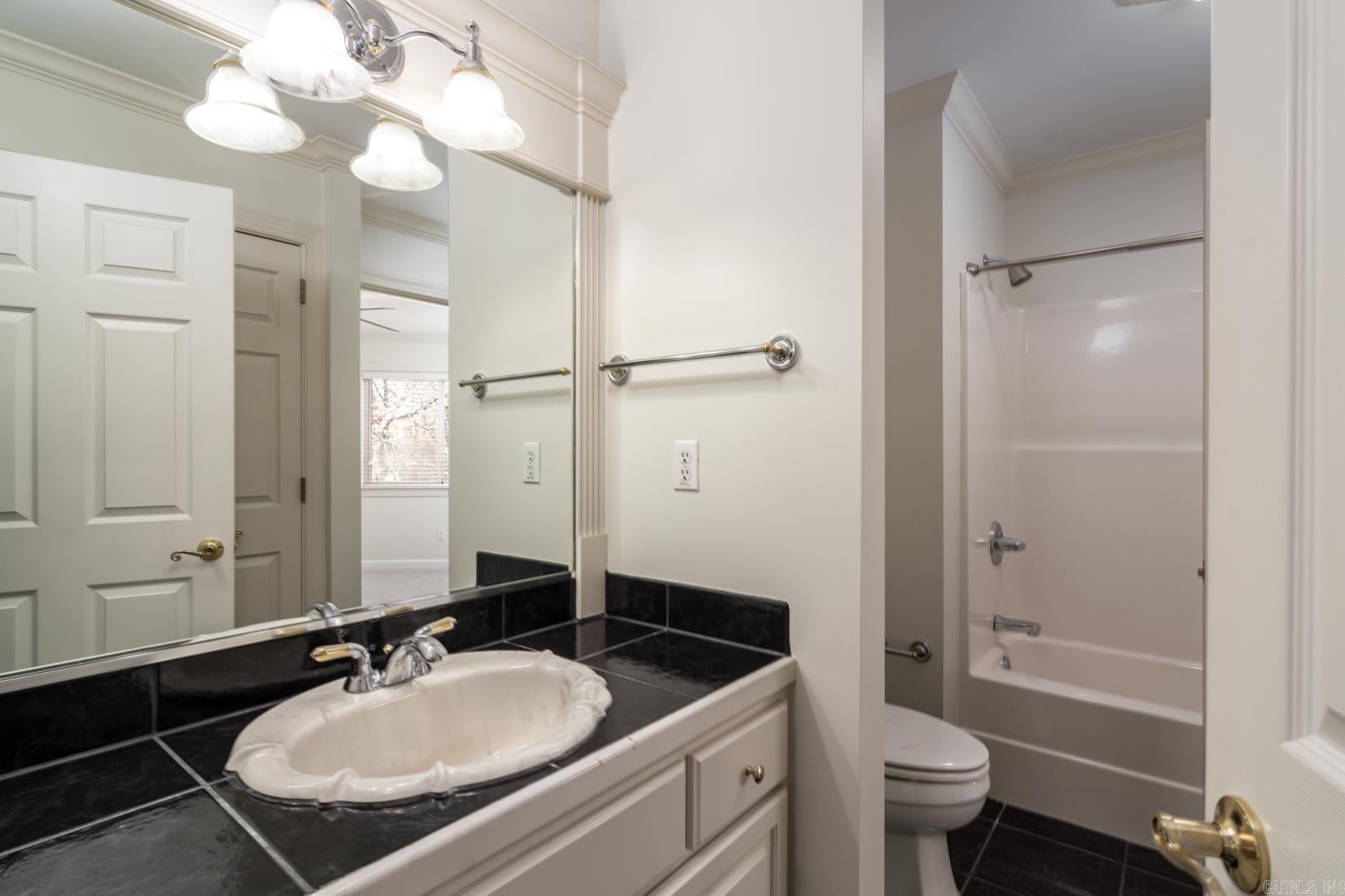 CHENAL VALLEY MARGEUAX - Residential