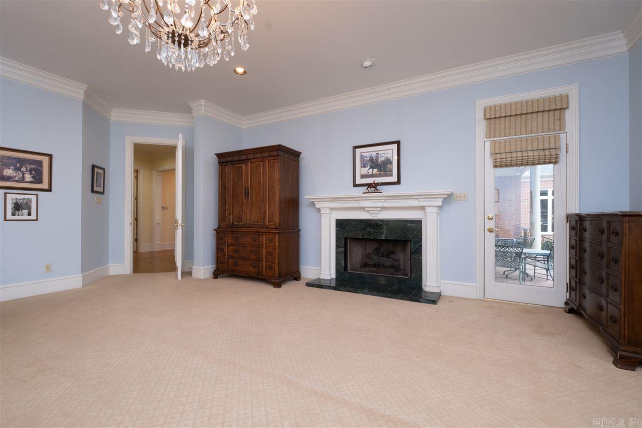 CHENAL VALLEY BRETAGNE CIRCLE - Residential