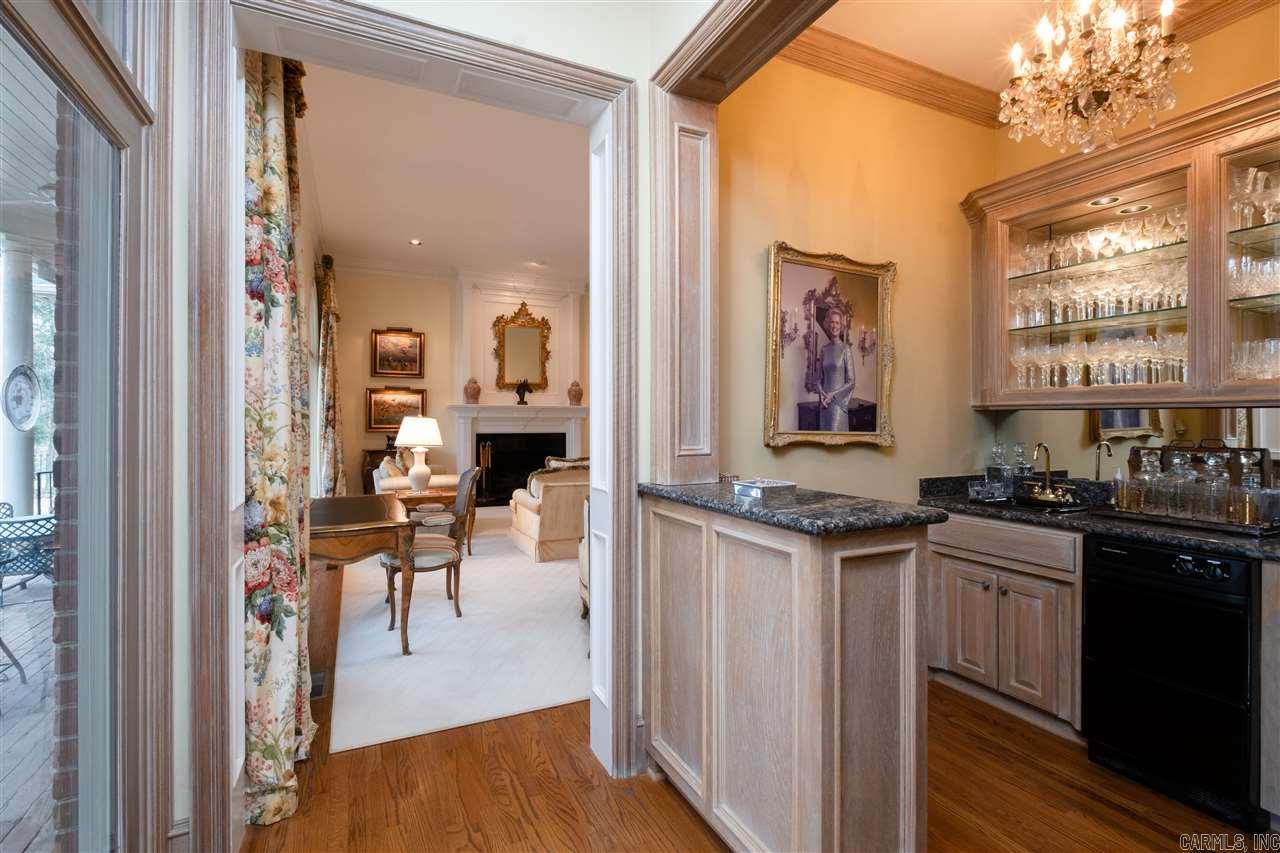 CHENAL VALLEY BRETAGNE CIRCLE - Residential