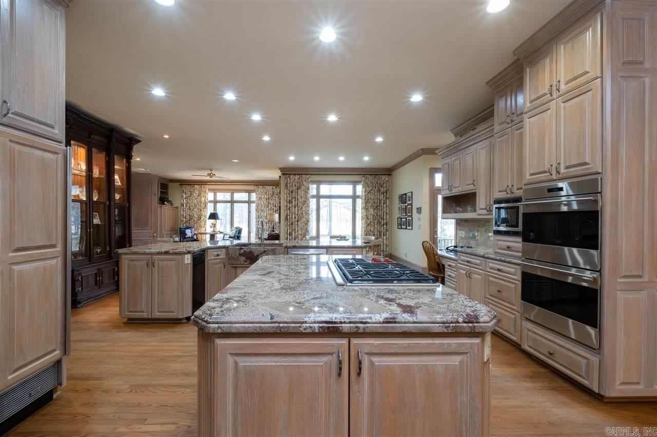 CHENAL VALLEY BRETAGNE CIRCLE - Residential