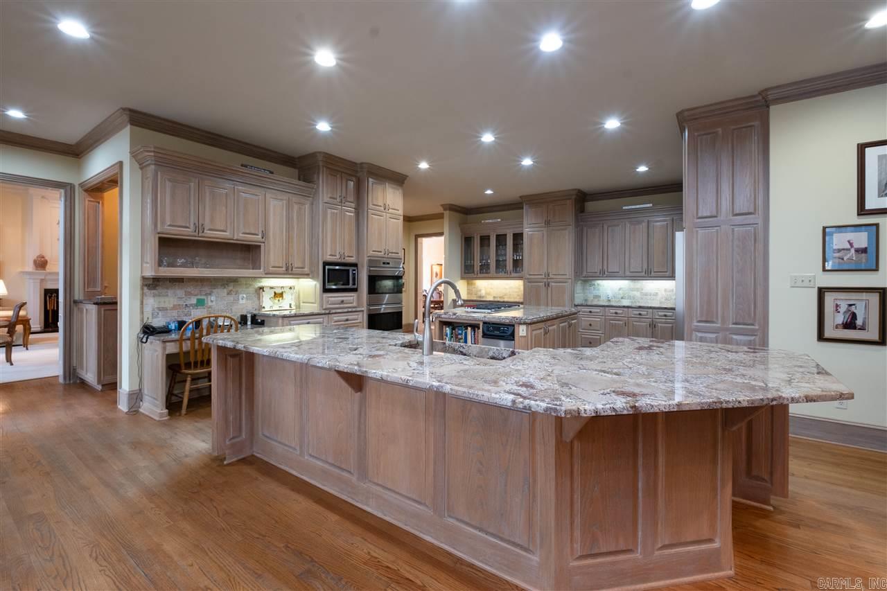 CHENAL VALLEY BRETAGNE CIRCLE - Residential