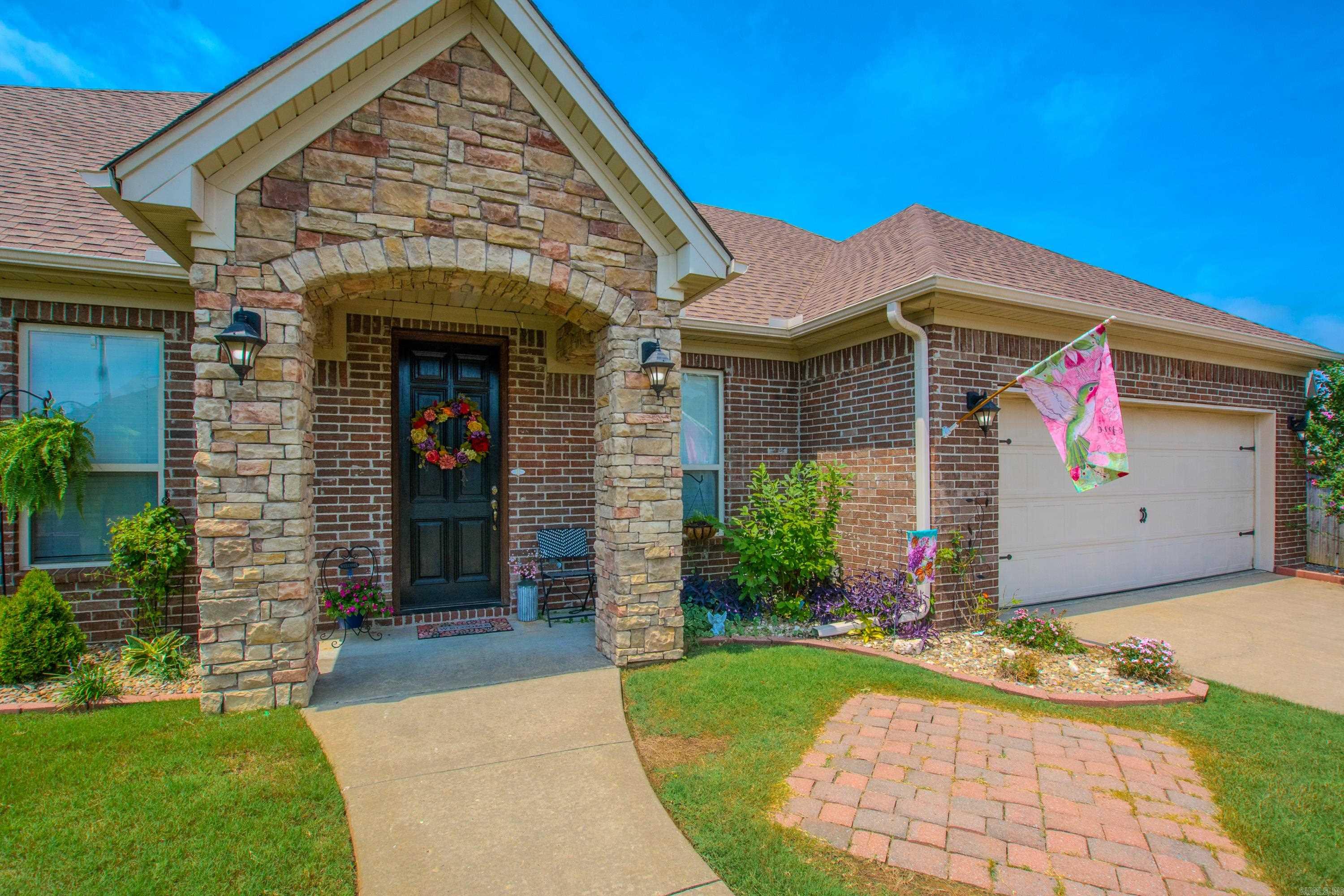 LEGACY VILLAGE - Residential