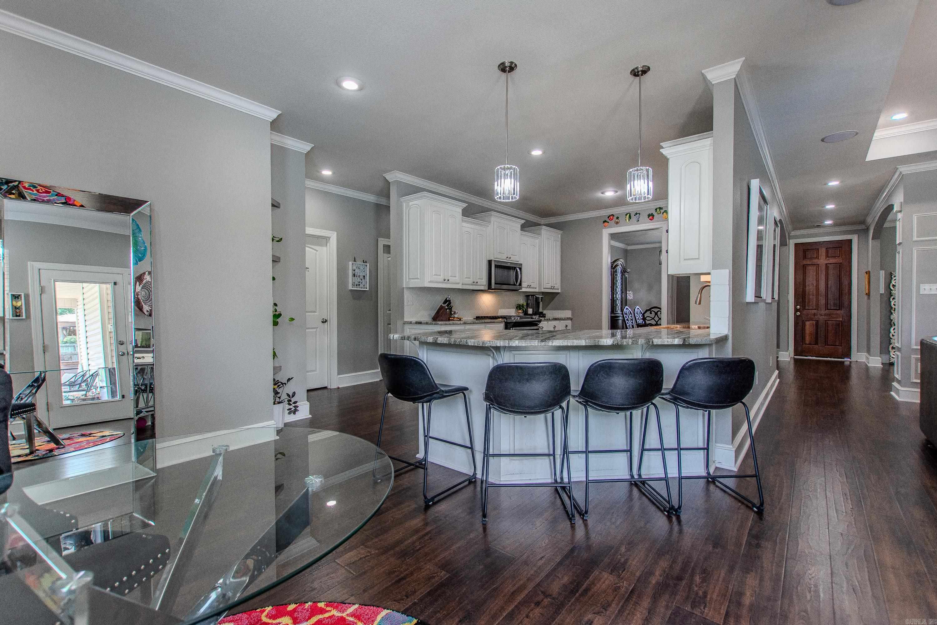 LEGACY VILLAGE - Residential