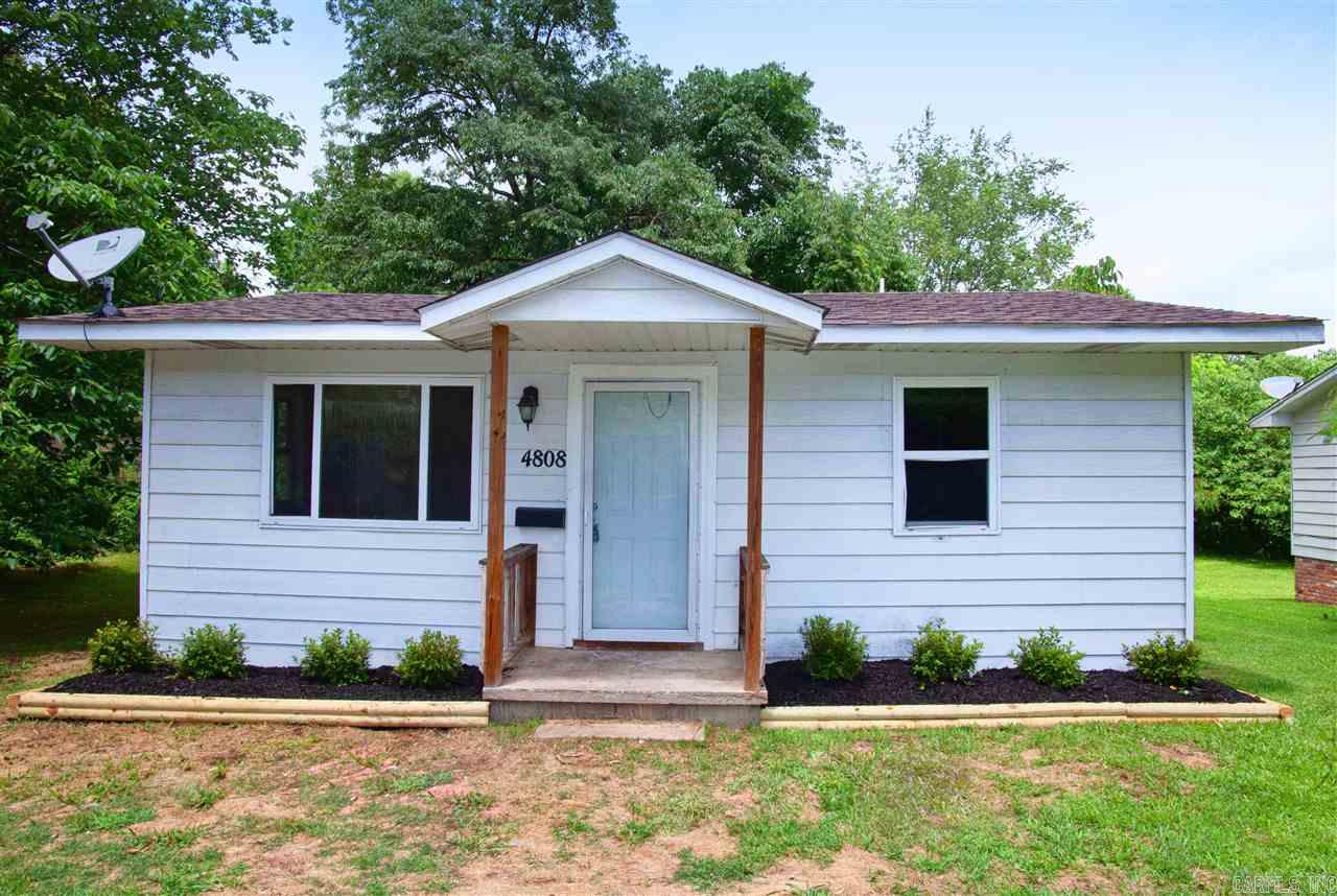 MOVE IN SPECIAL! HALF OFF FIRST MONTH’S RENT!   Cute 2BD in southwest Little Rock that is waiting for you to call home. Beautiful hardwood flooring throughout most of the house. Hardwood cabinets in kitchen. Ceiling fans throughout. Our leases are for two years and income has to be three times the amount of rent unless you have a housing voucher. This property is managed by Hoffman Team so beware of scammers - we will never ask you to Cashapp us money. The lease for this property is for 2 years with a 3% increase after the first year. Income must be 3x the amount of rent per month unless you have a housing voucher.