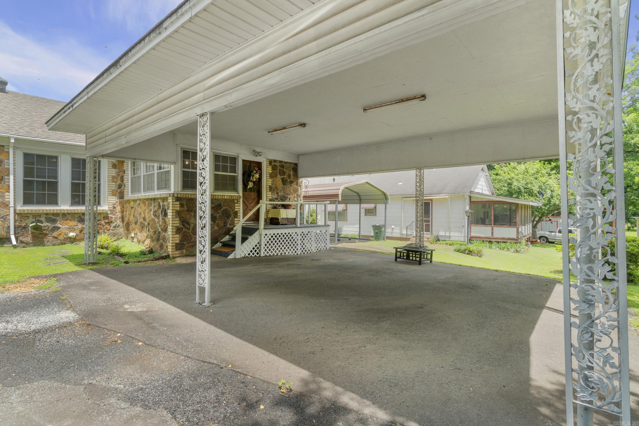 OAK RIDGE ADDN - Residential