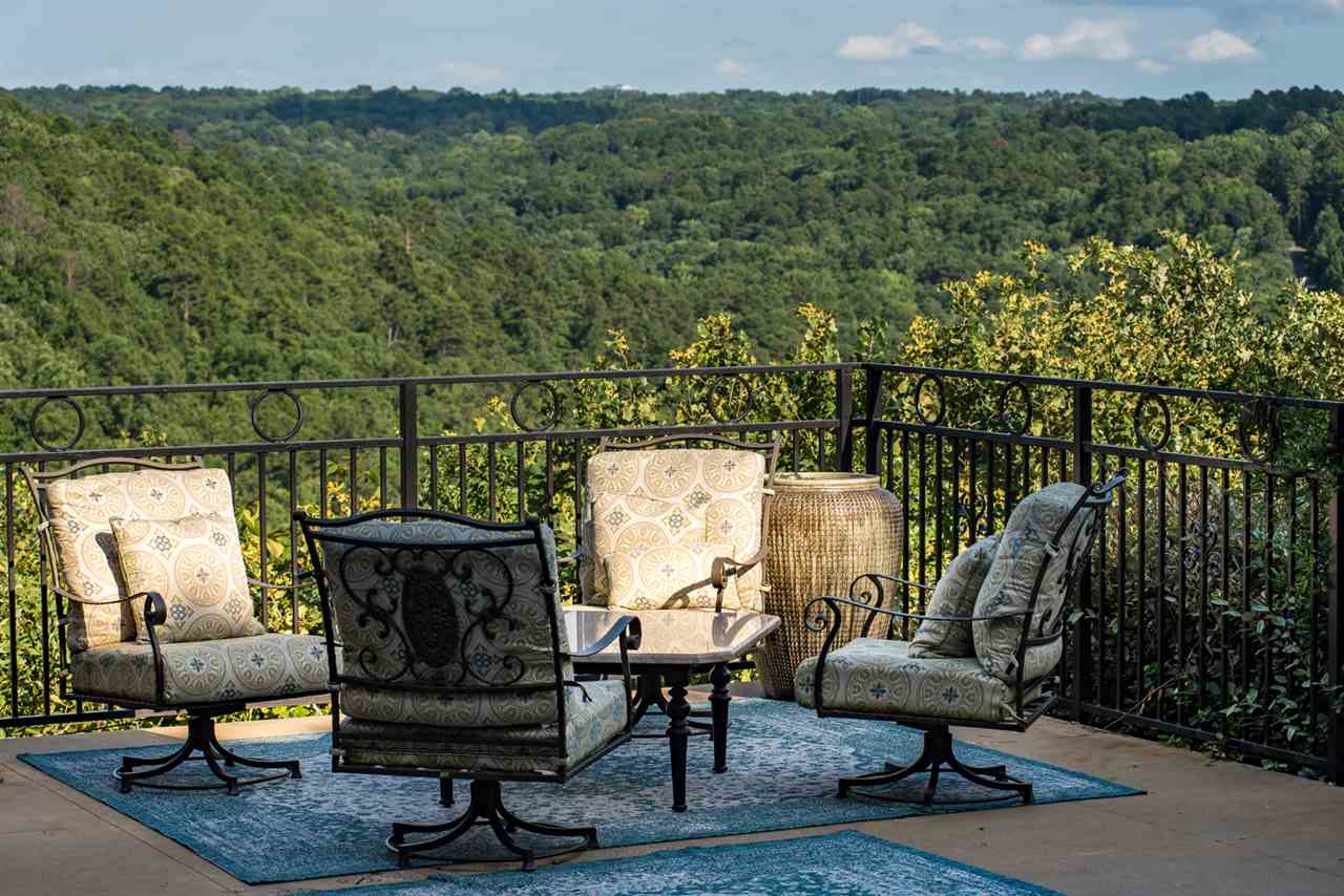 River View Manor - Residential