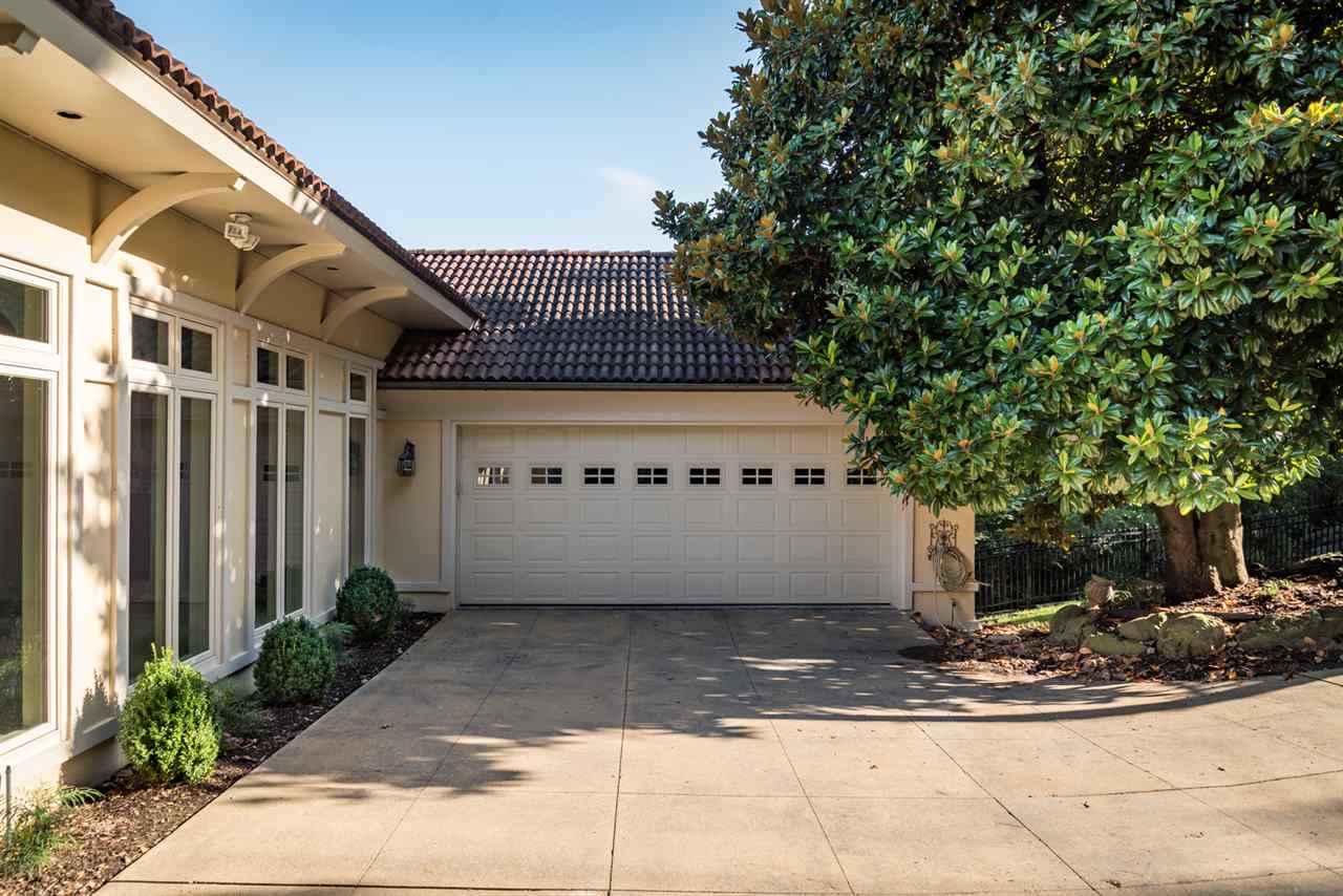 River View Manor - Residential